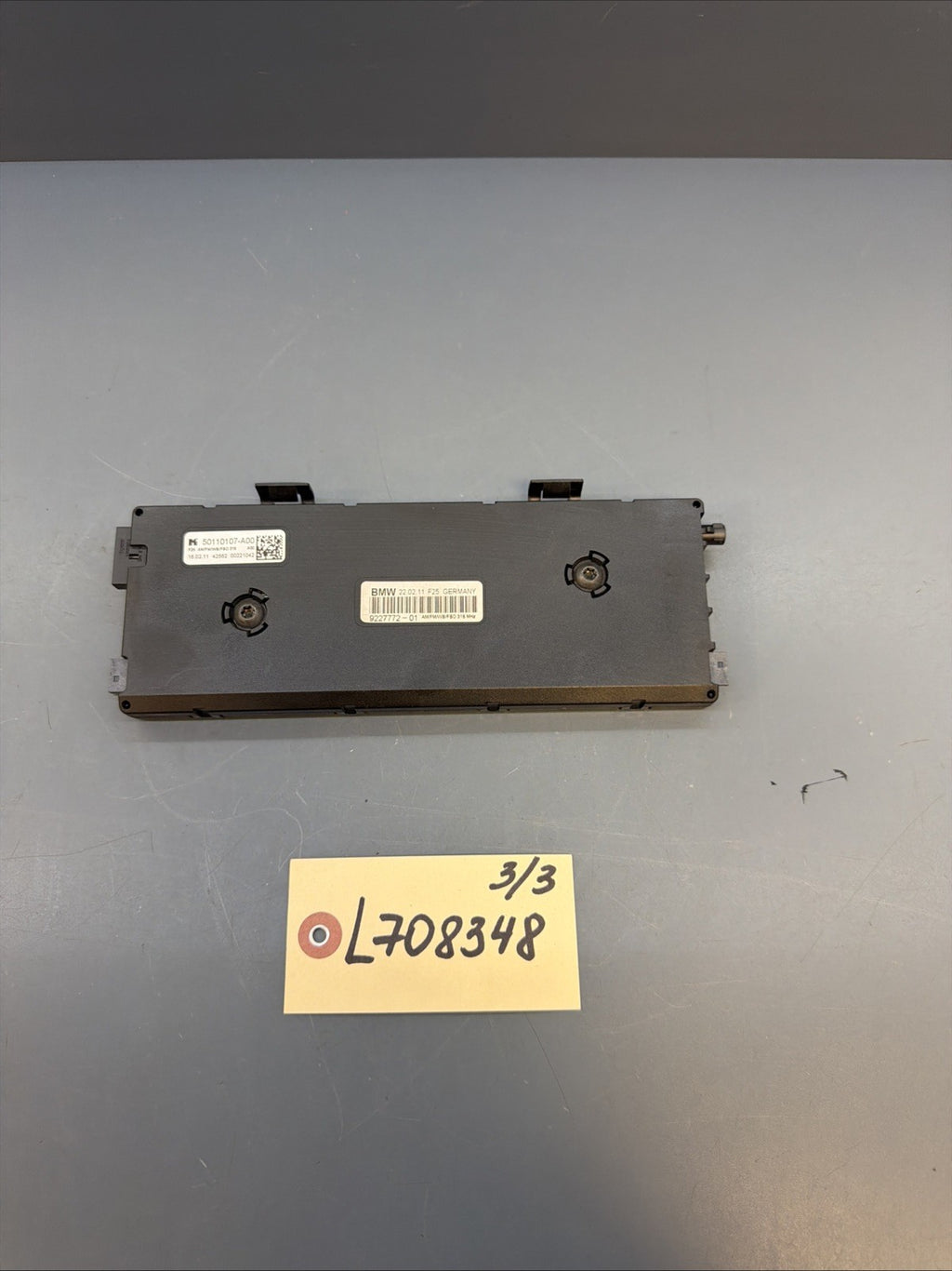 2011-2017 BMW X3 (F25) RADIO ANTENNA DIVERSITY MODULE 9227772