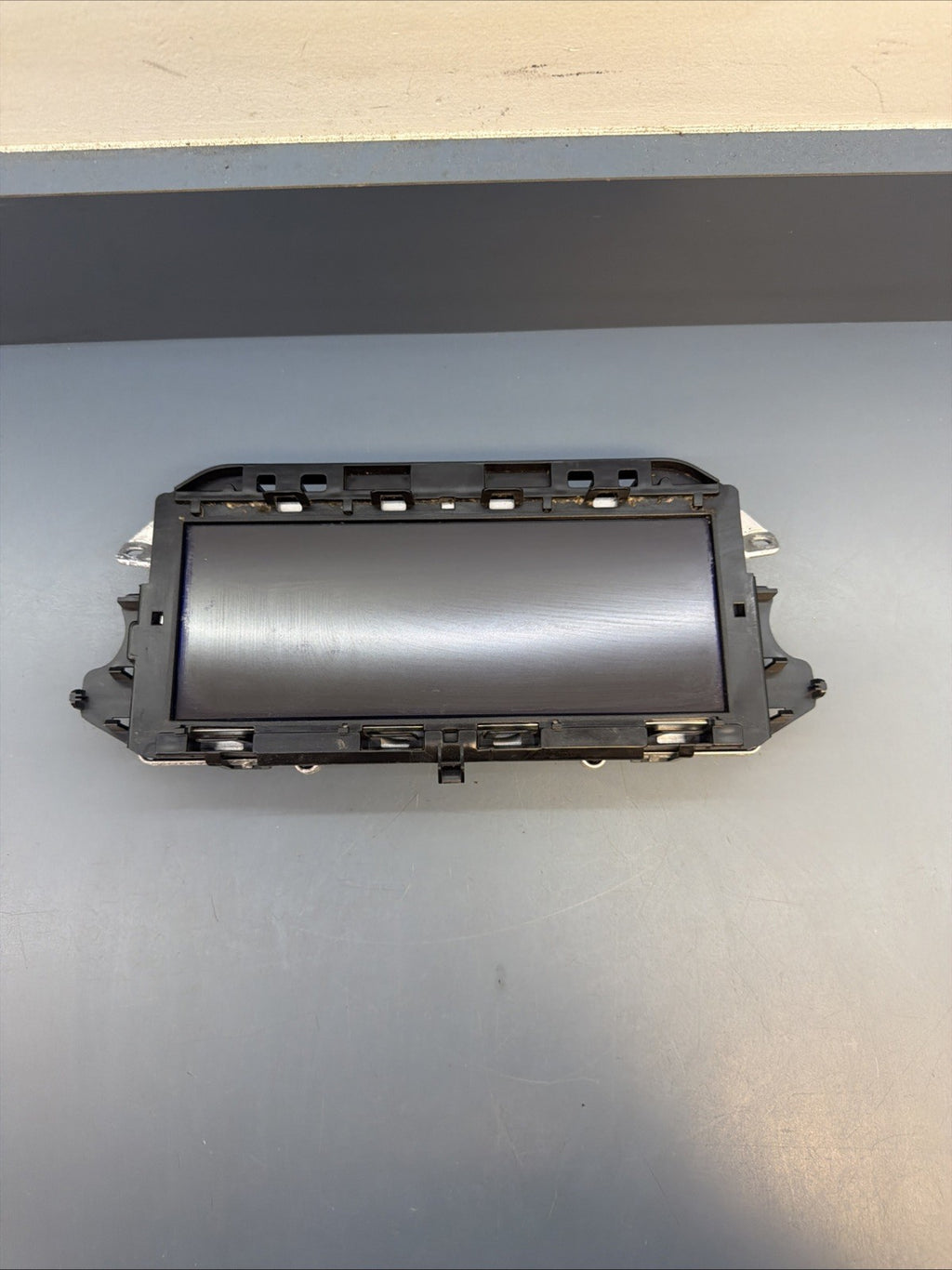 12-15 BMW X1 E84 8.8" CID RADIO DISPLAY SCREEN OEM 2448148