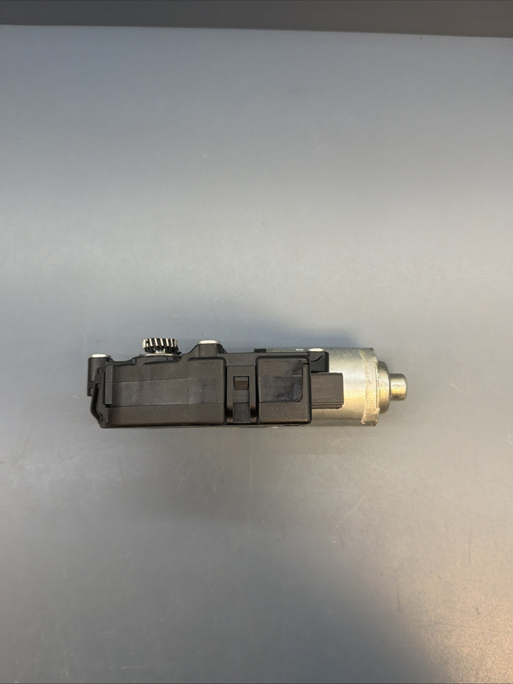 BMW 2006-2013 E9X 3 SERIES SUNROOF MOTOR OEM 6922257