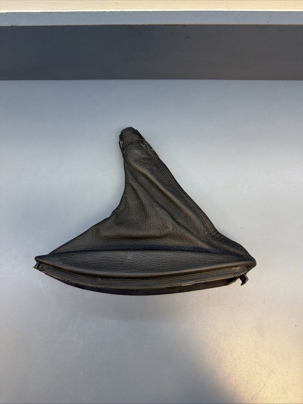 01-06 BMW E46 M3 EMERGENCY PARKING E BRAKE LEATHER BOOT