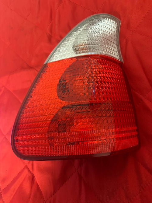 00-04 BMW X5 DRIVER SIDE LEFT OUTER TAIL LIGHT LAMP OEM 7158393