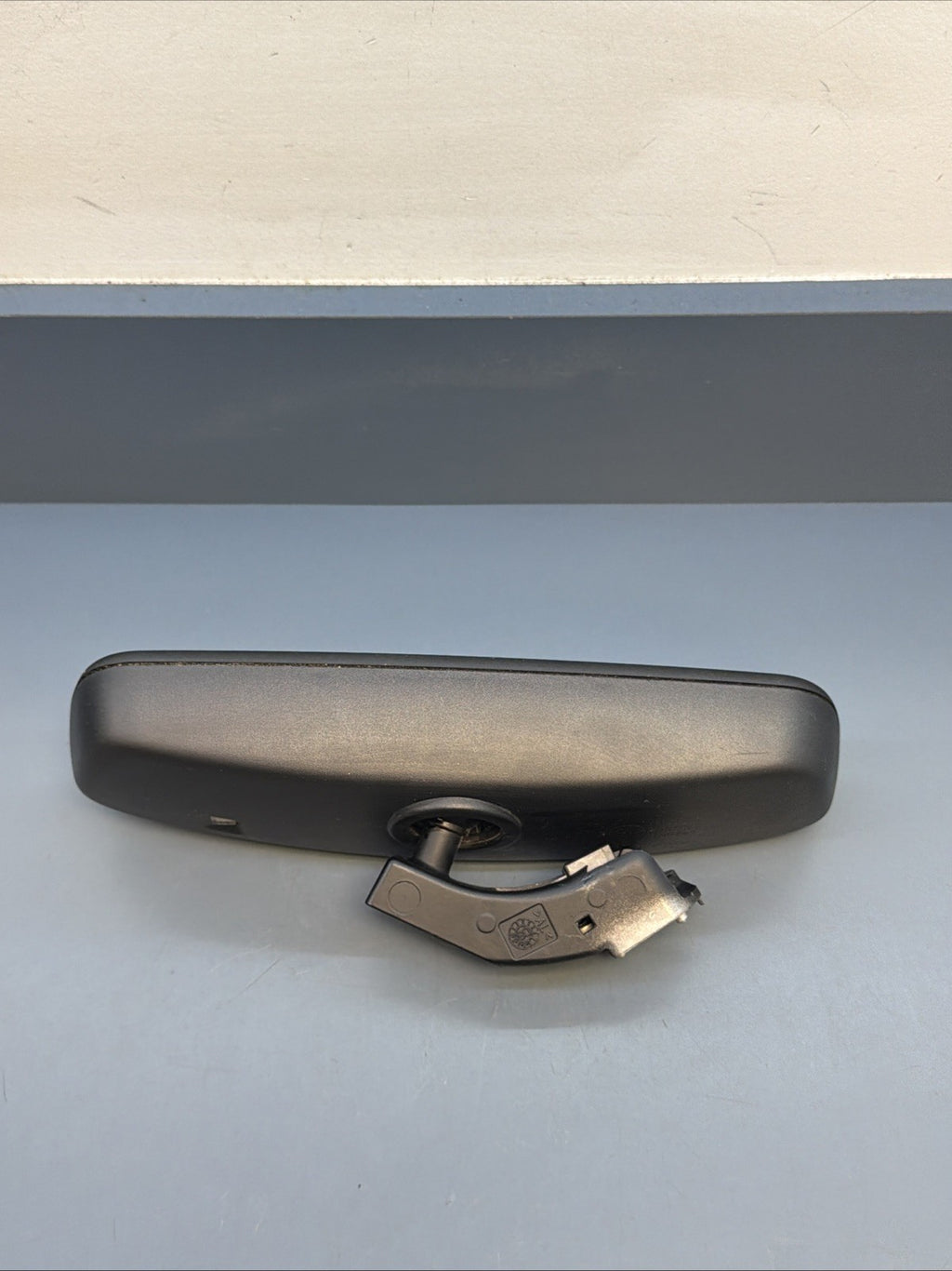 2006-2010 BMW OEM Auto Dimming Rear View Mirror w/ Homelink 913445801 E60 E65