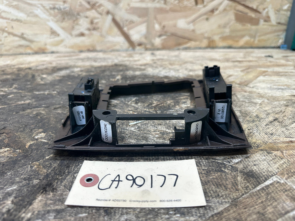 BMW 97-06 E46 3 SERIES CENTER CONSOLE WOOD WINDOW SWITCH TRIM OEM 61090200