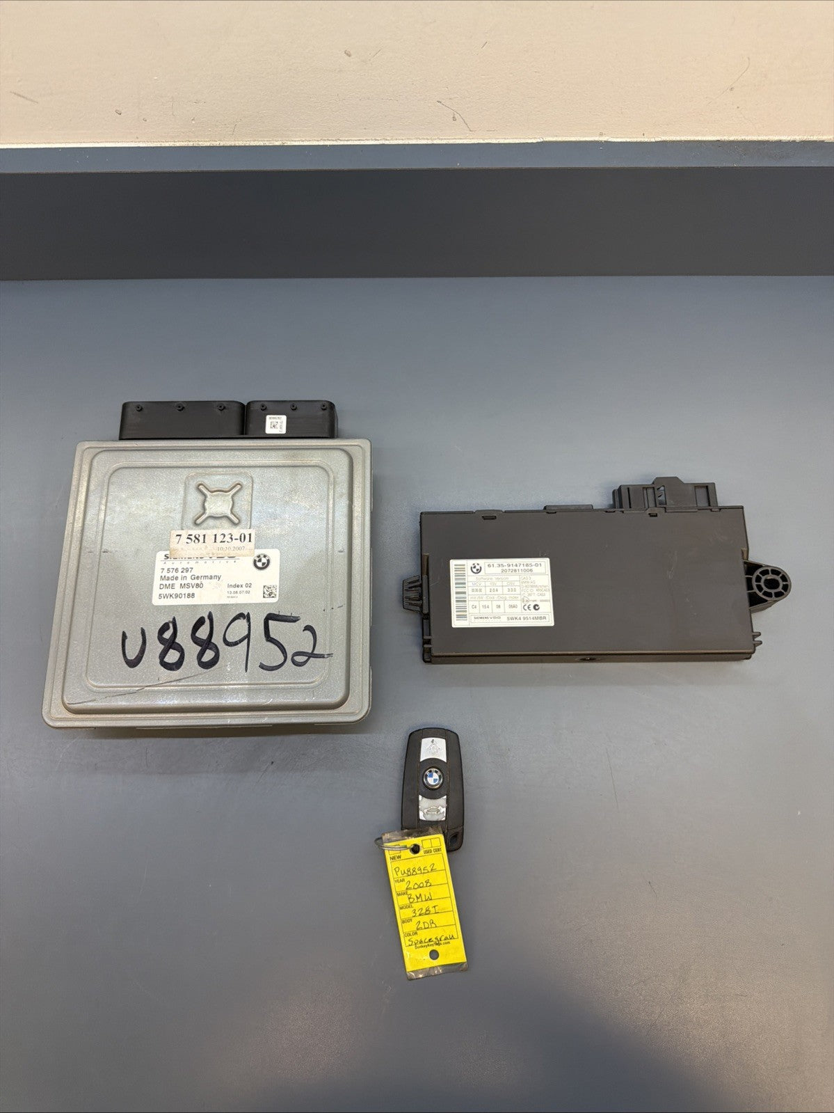 BMW 328I 128I E90 E92 E93 E82 N52 ENGINE ECU SET DME MSV80 CAS3 KEY SET 7576297