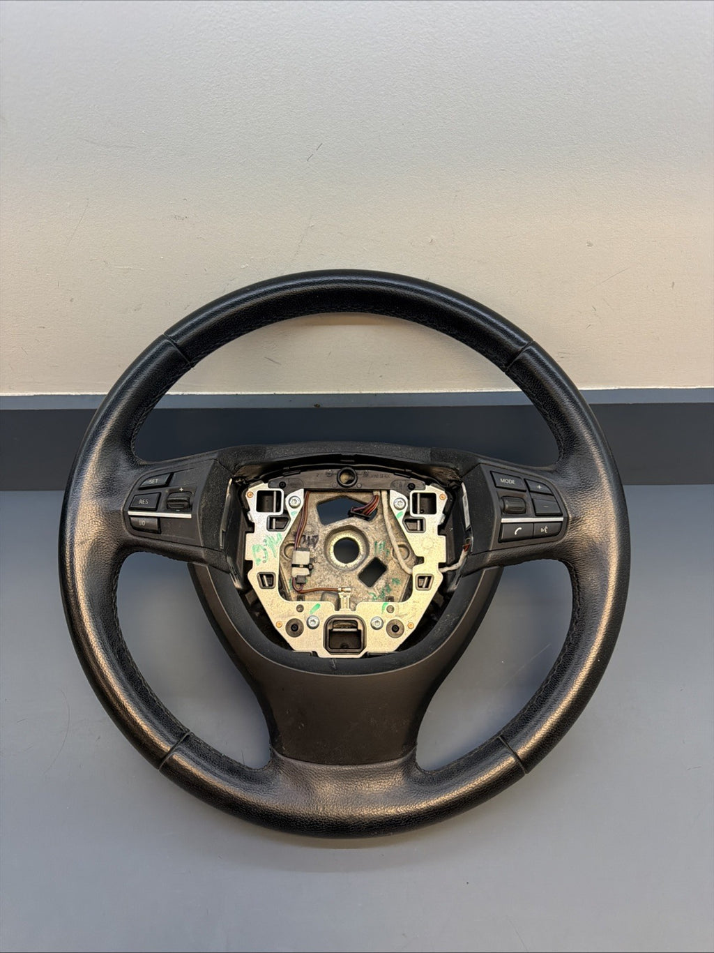 11-16 BMW 528i 535i 550i F10 Black Leather Steering Wheel OEM 9229479
