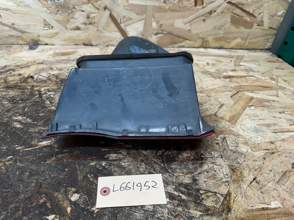 BMW 2011-2014 E70 LCI REAR RIGHT+LEFT SIDE OUTER TAIL LIGHT SET OEM 7227792+1