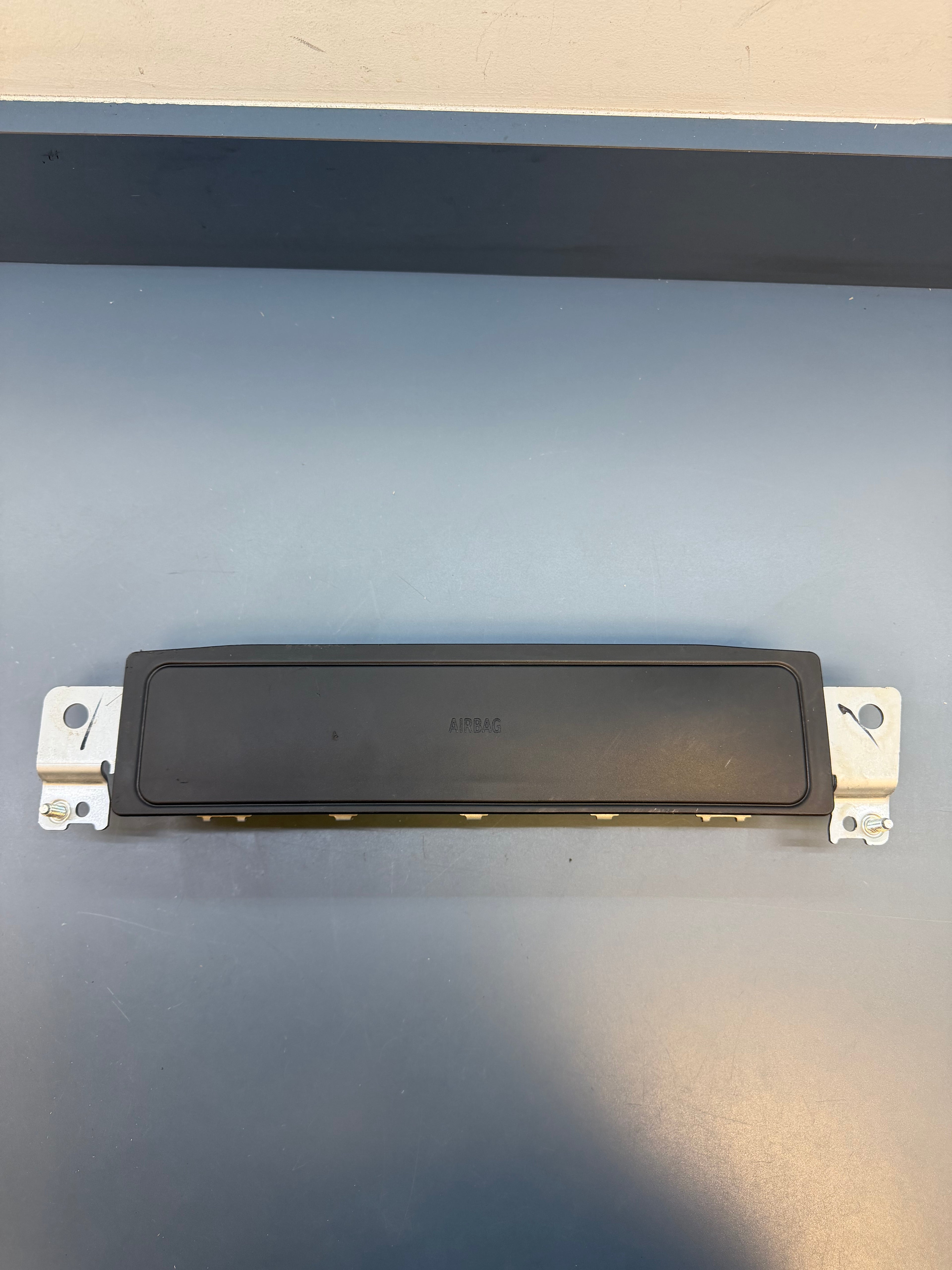 BMW F30 Right side Knees Airbag KV922865313