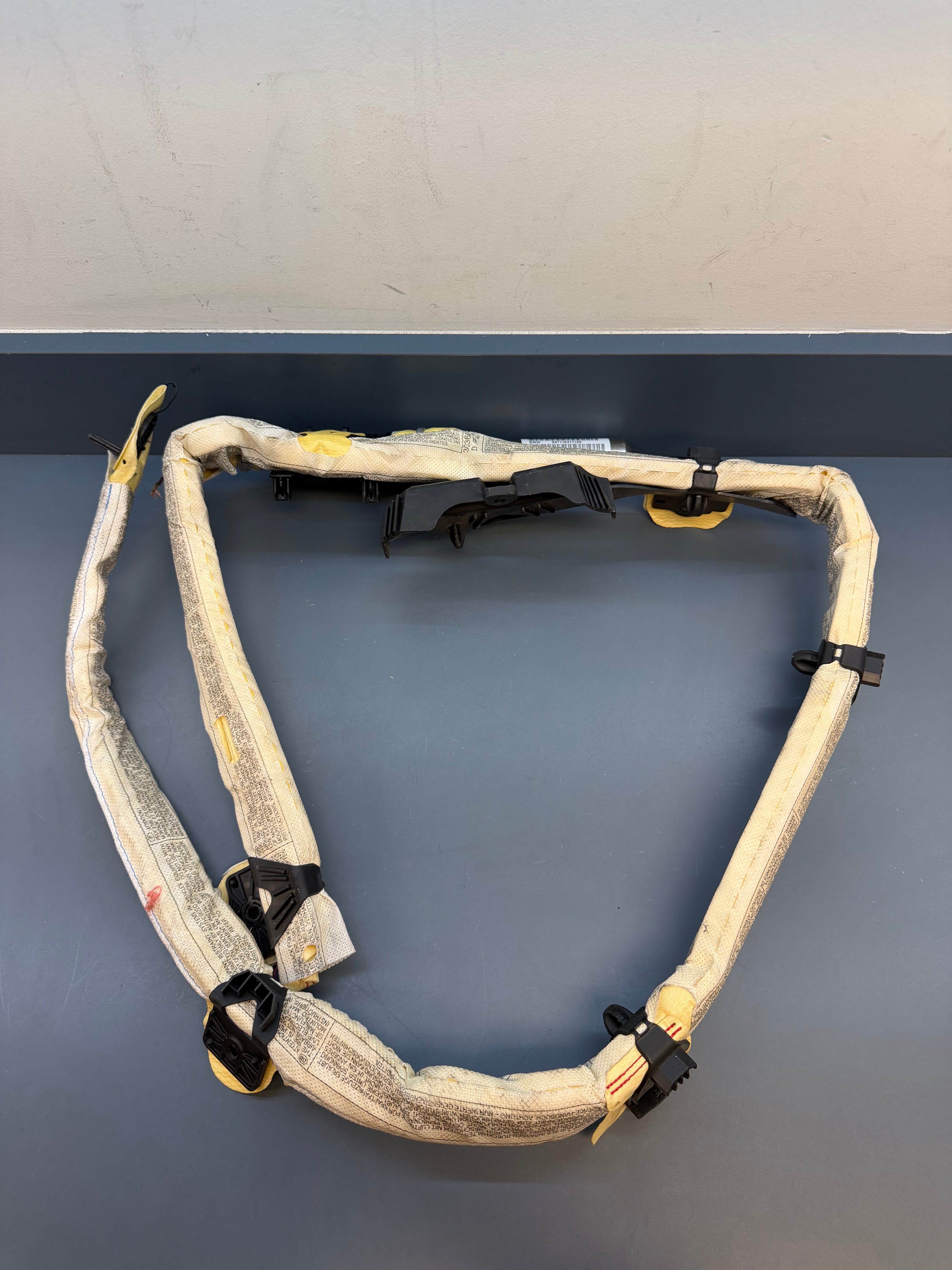 BMW E92 Left side Curtain Airbag 847118311129
