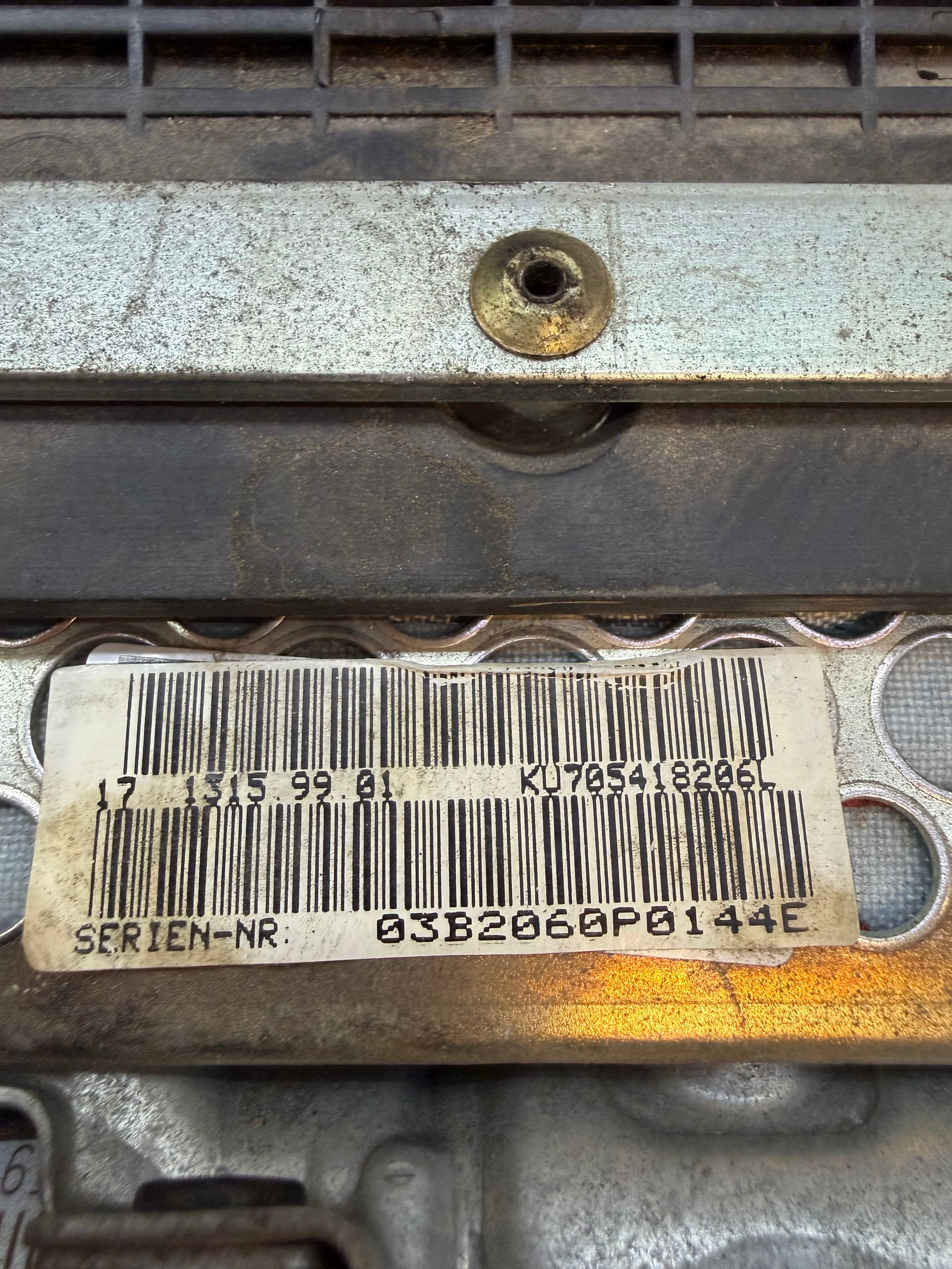 BMW E85 Z4 Left front knee Airbag KU705418206L