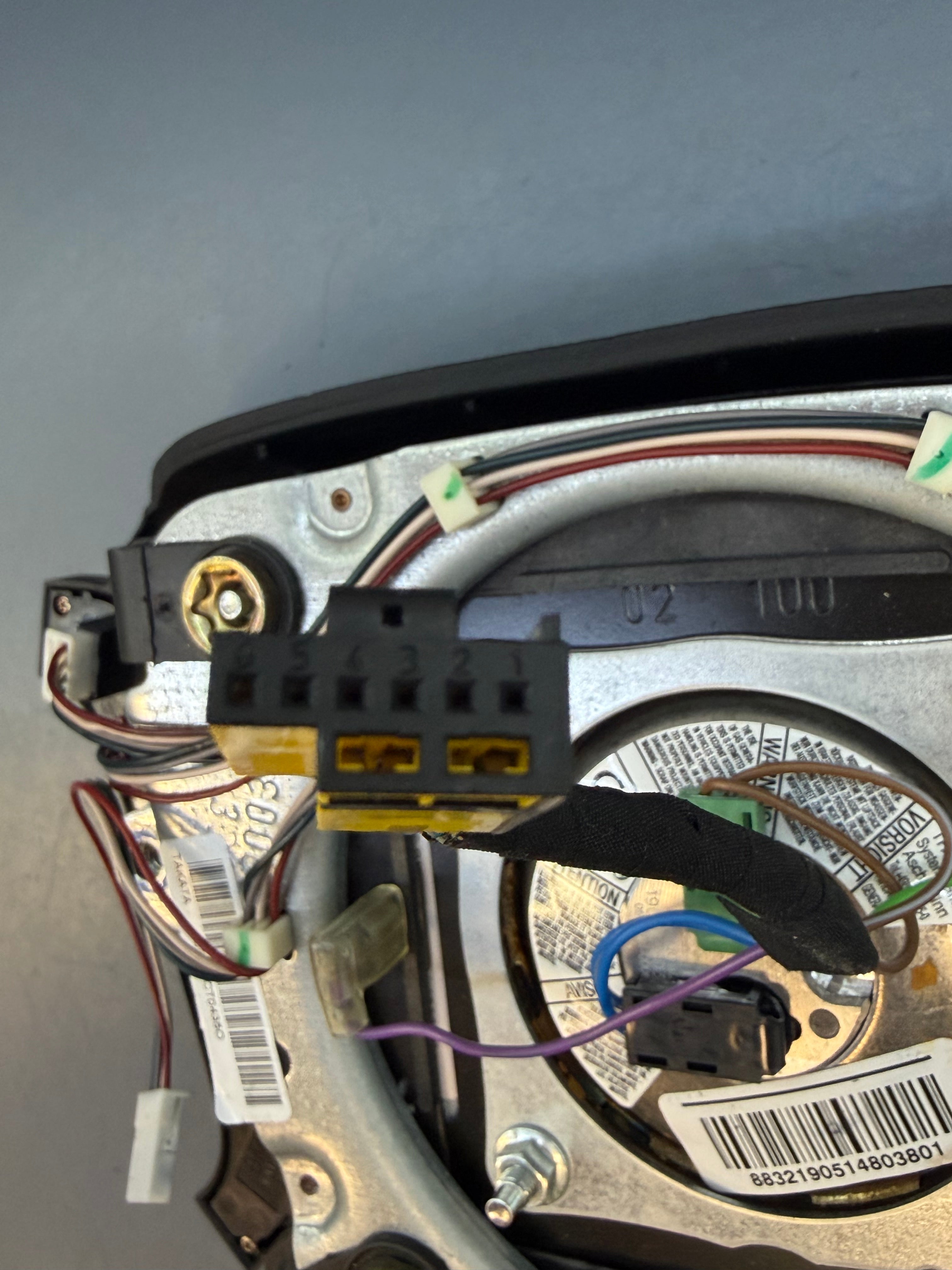 BMW E46 2003 Square Steering Wheel Airbag 336757893045