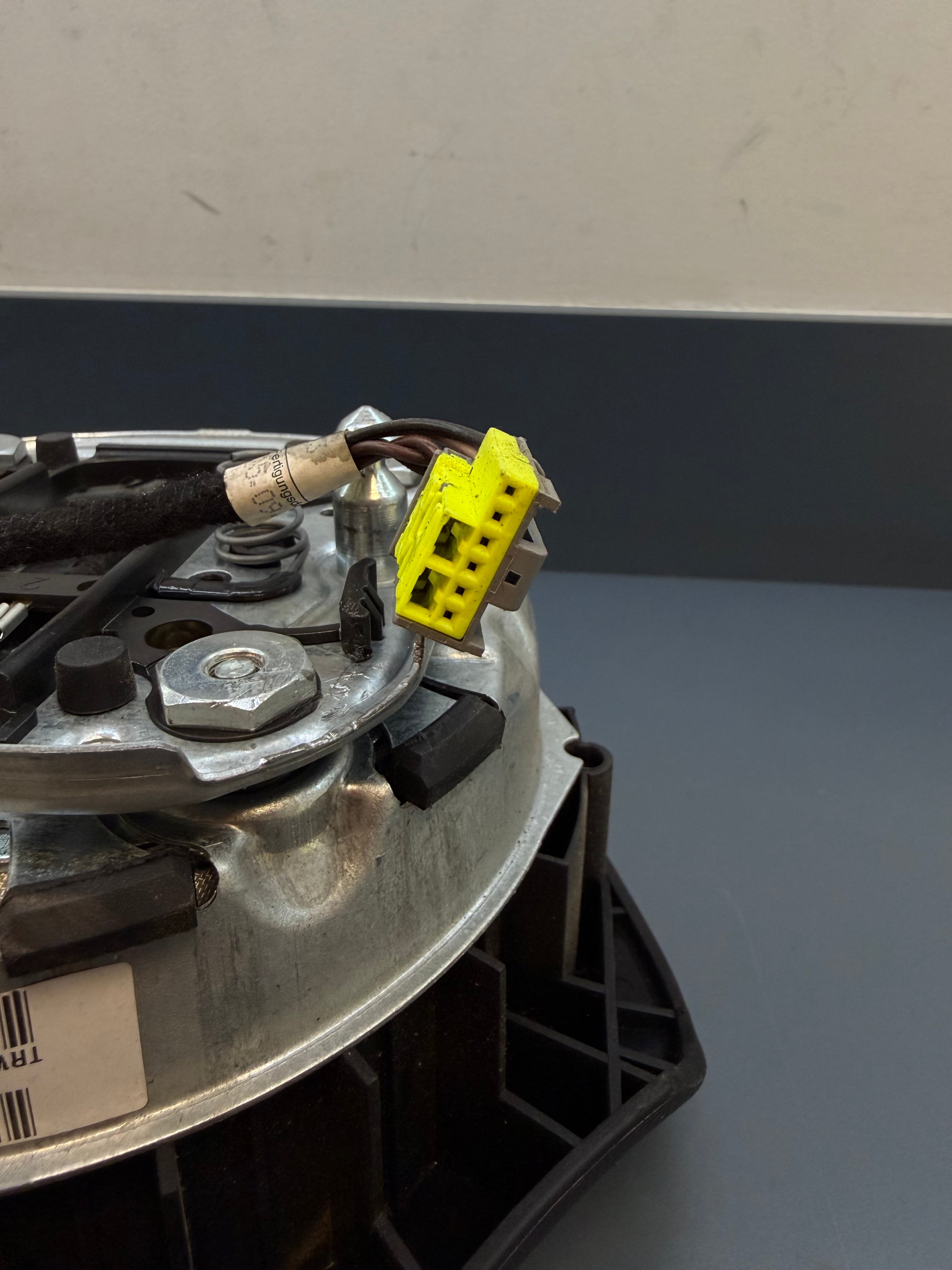 BMW E90 Steering Wheel Airbag 6774948