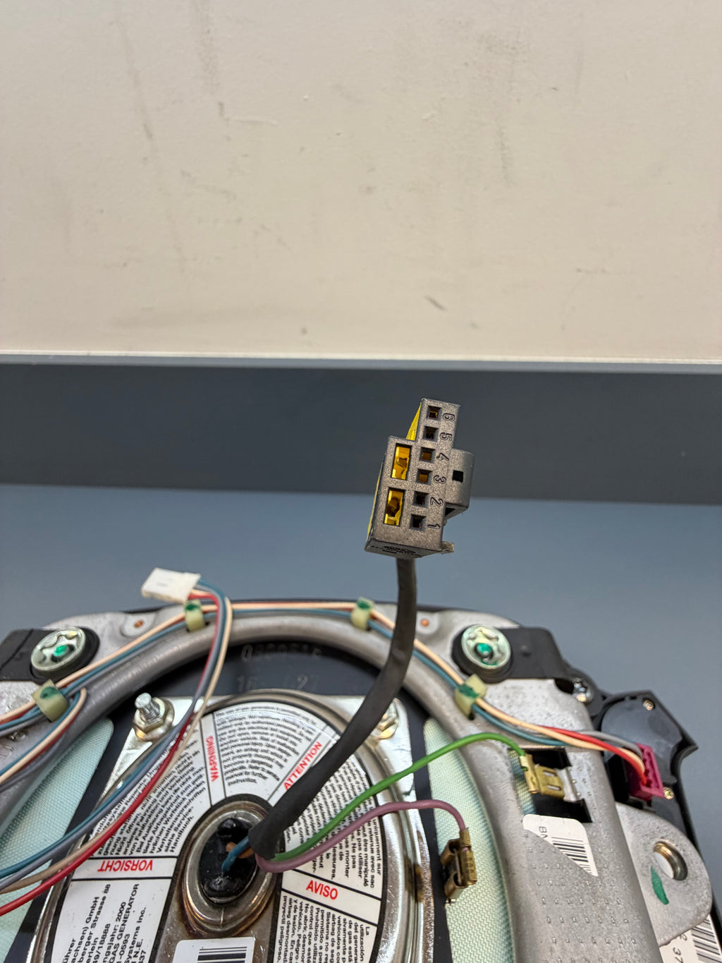 BMW E46 Steering Wheel Square Airbag