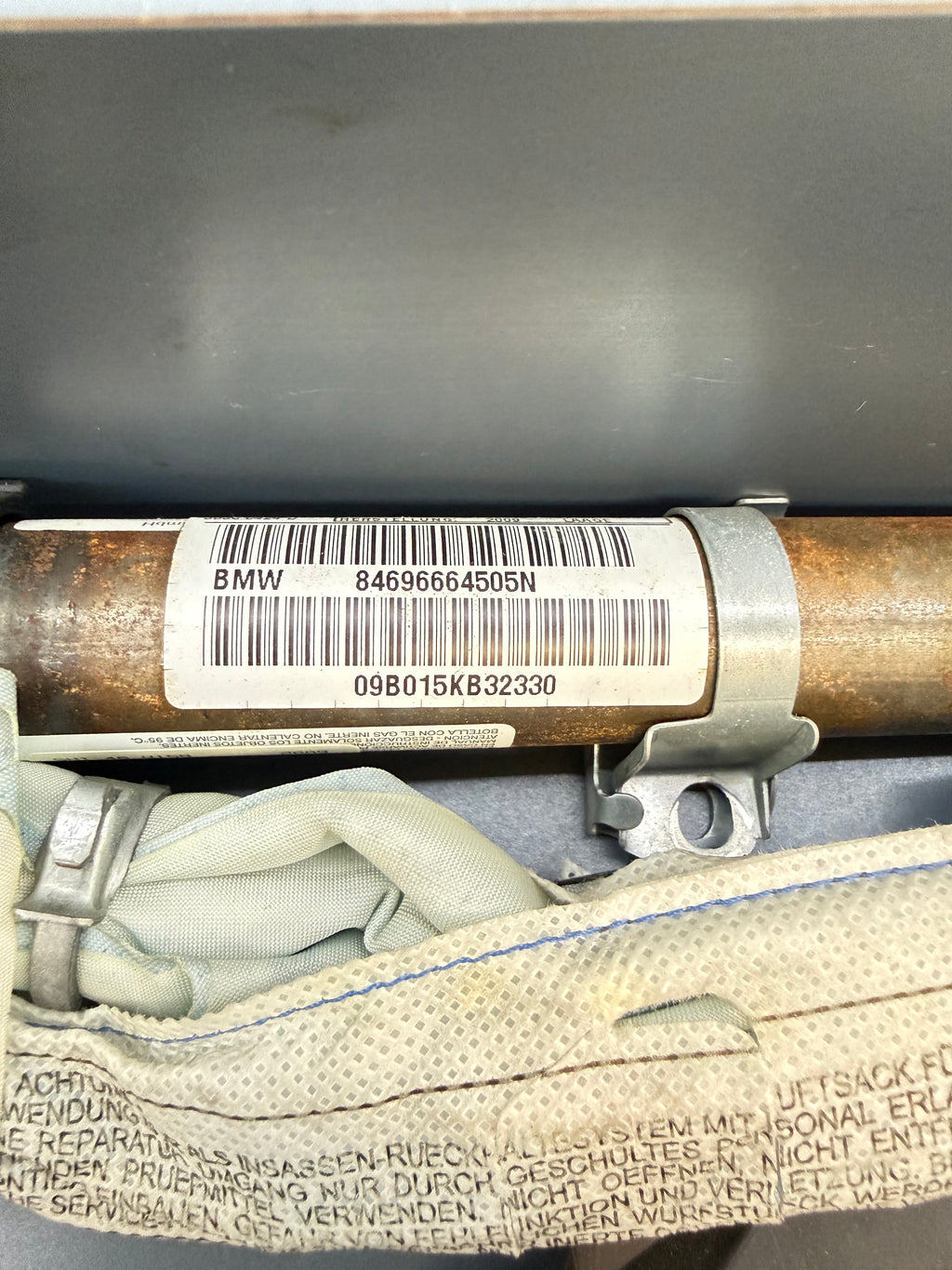 BMW E90 Left side Curtain Airbag 84696664505N