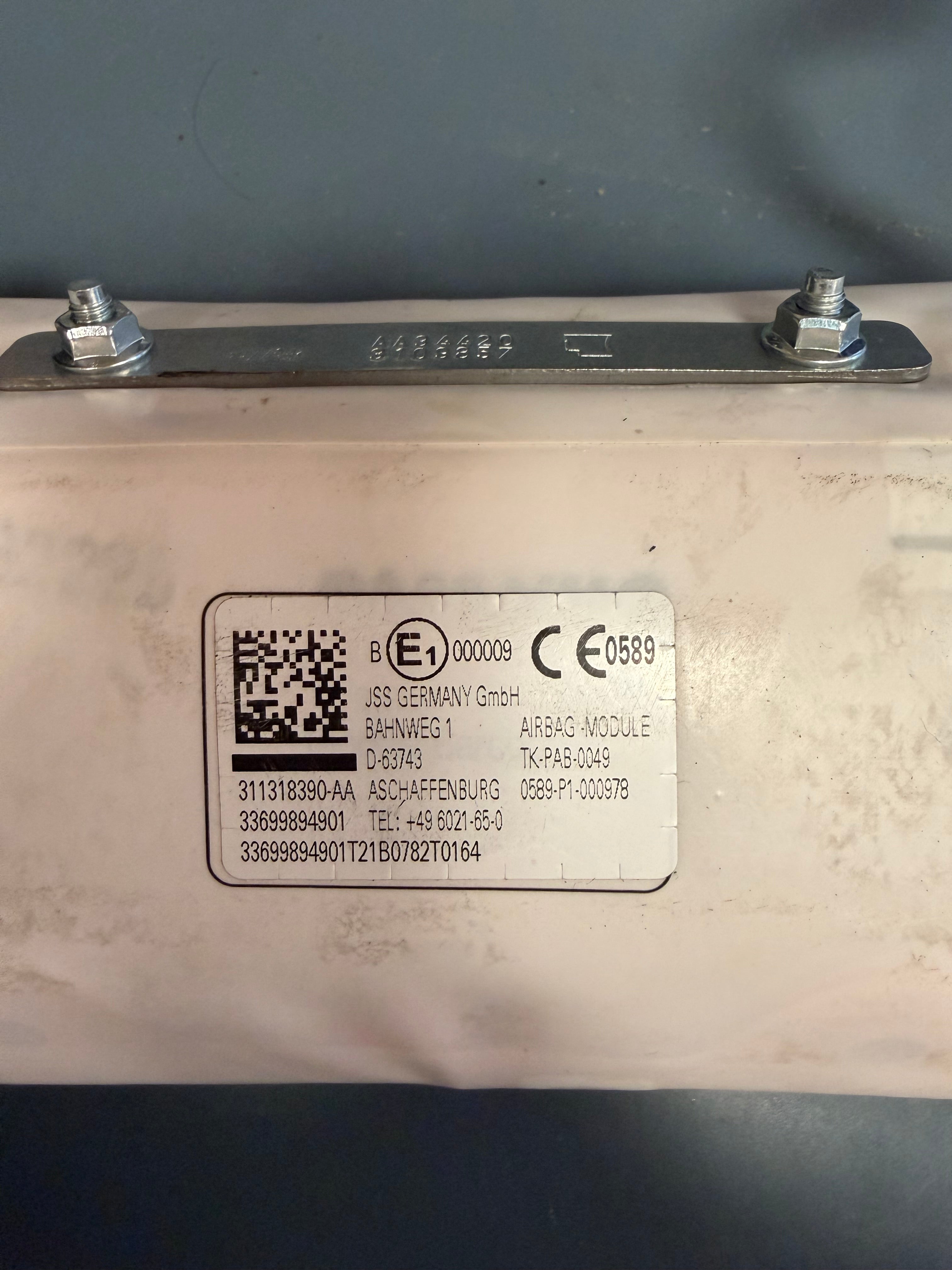 BMW E46 Passenger side Dashboard Airbag 33699894901