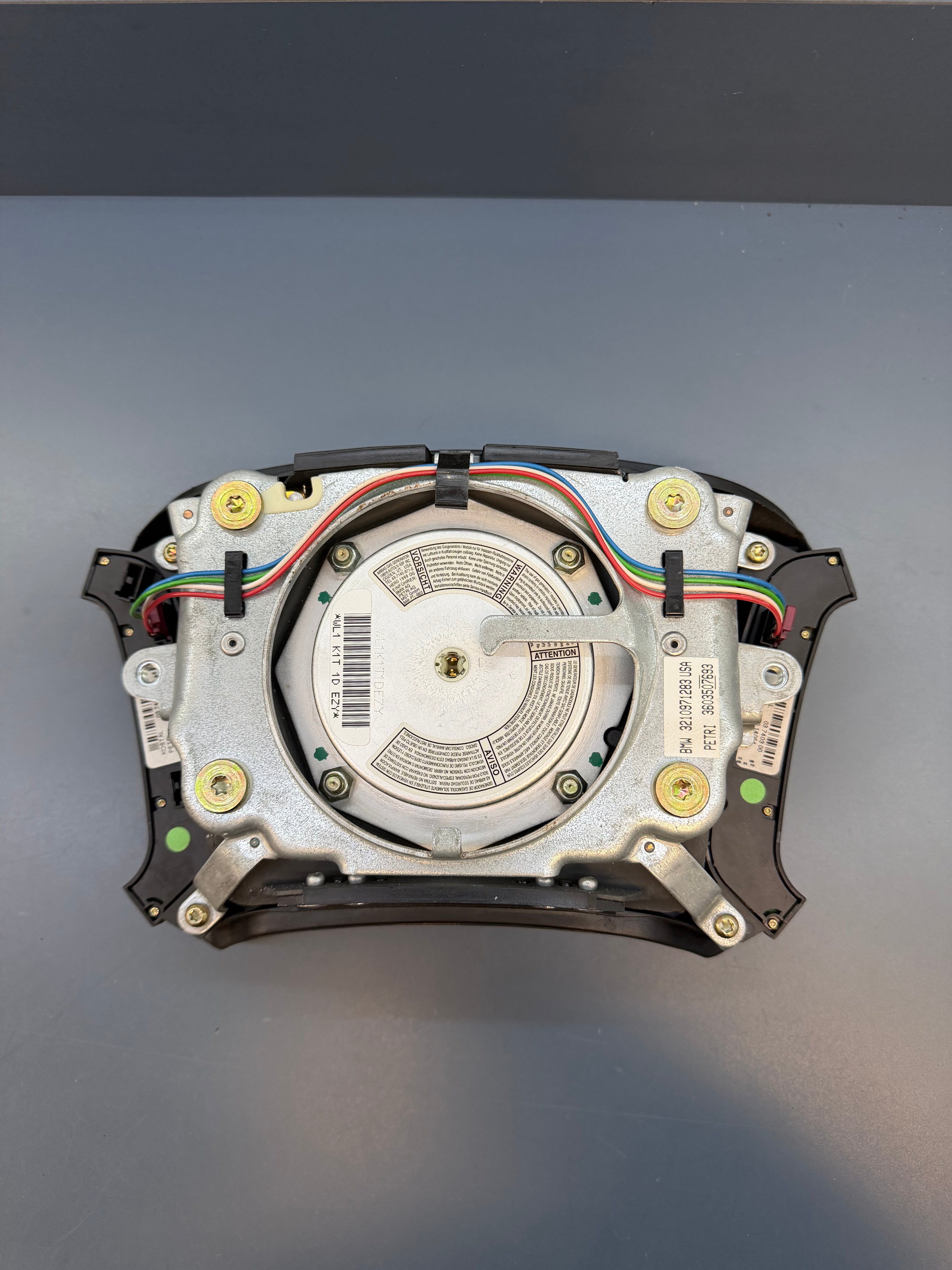 BMW E38 Steering Wheel Square Airbag
