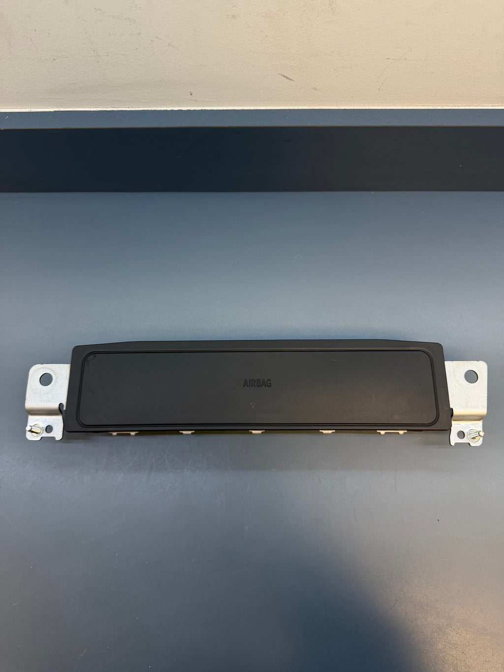 BMW F30 Right Knees Airbag