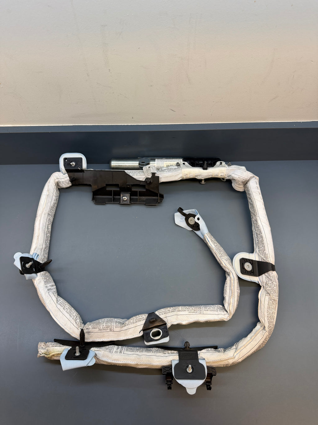 BMW E90 328xi Left side Curtain Airbag