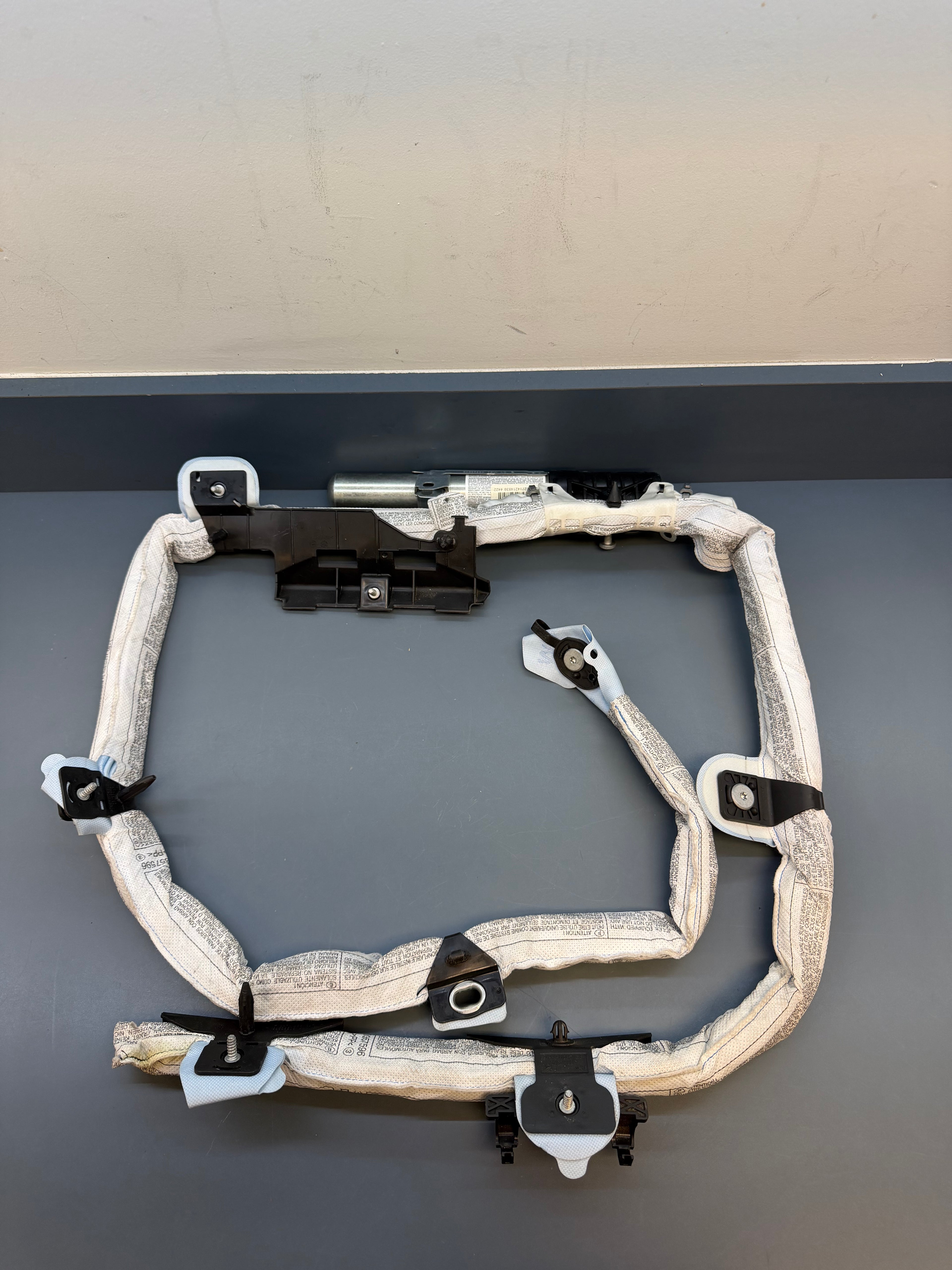 BMW E90 328xi Left side Curtain Airbag