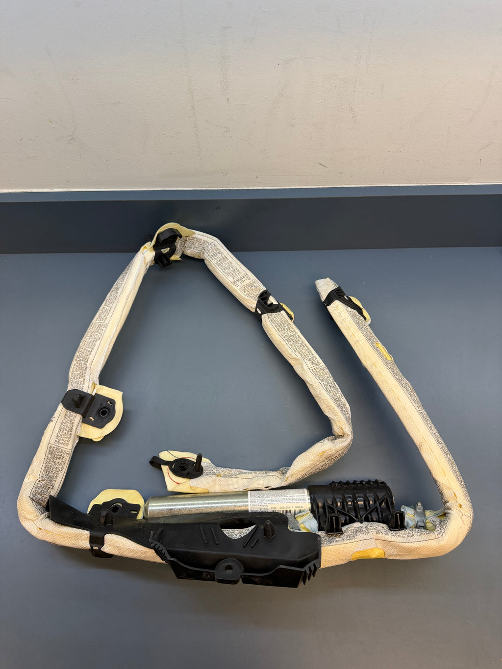 BMW E92 Left side Curtain Airbag 847118311129