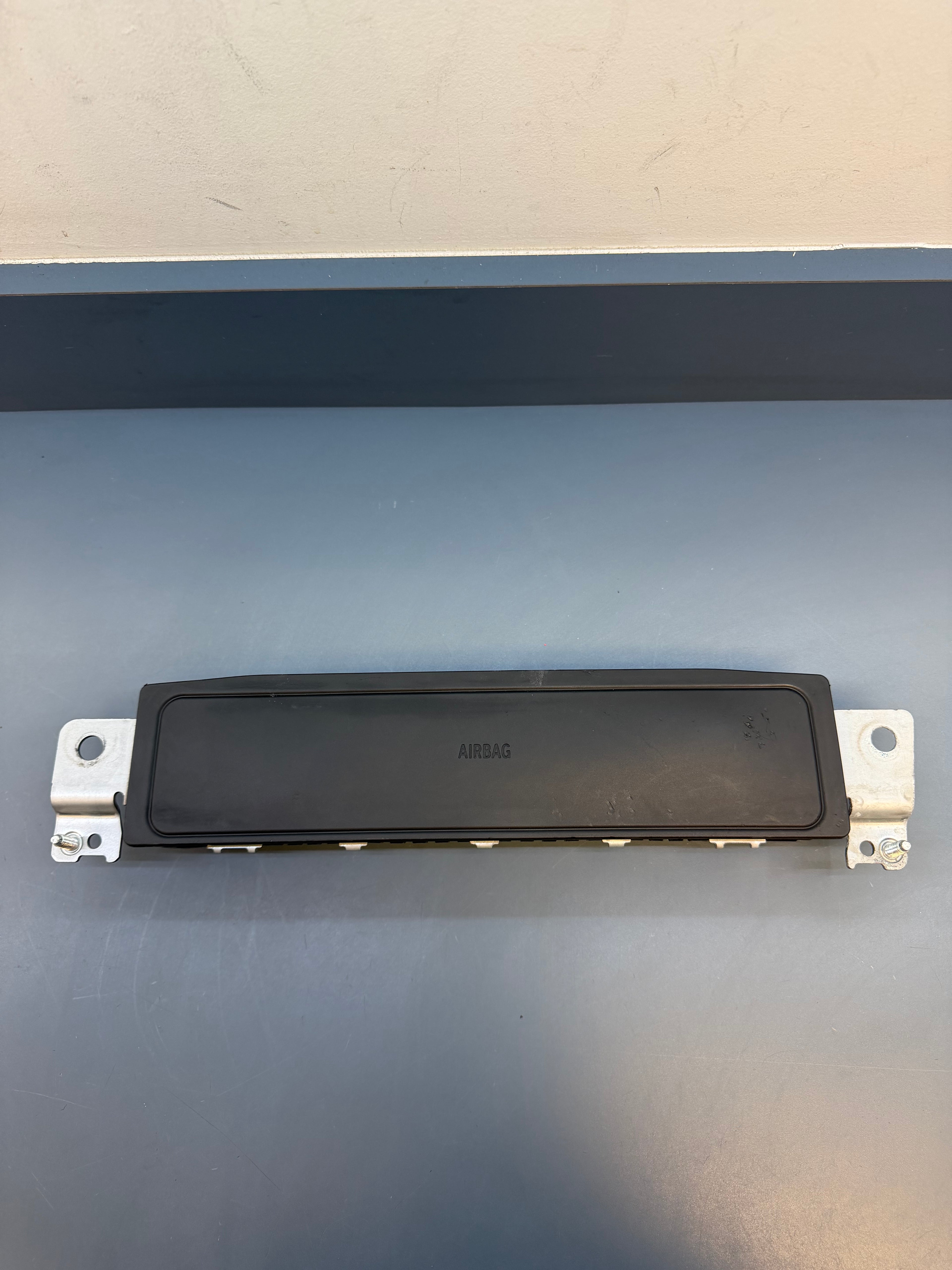 BMW F30 Right side Knees Airbag KV922865313