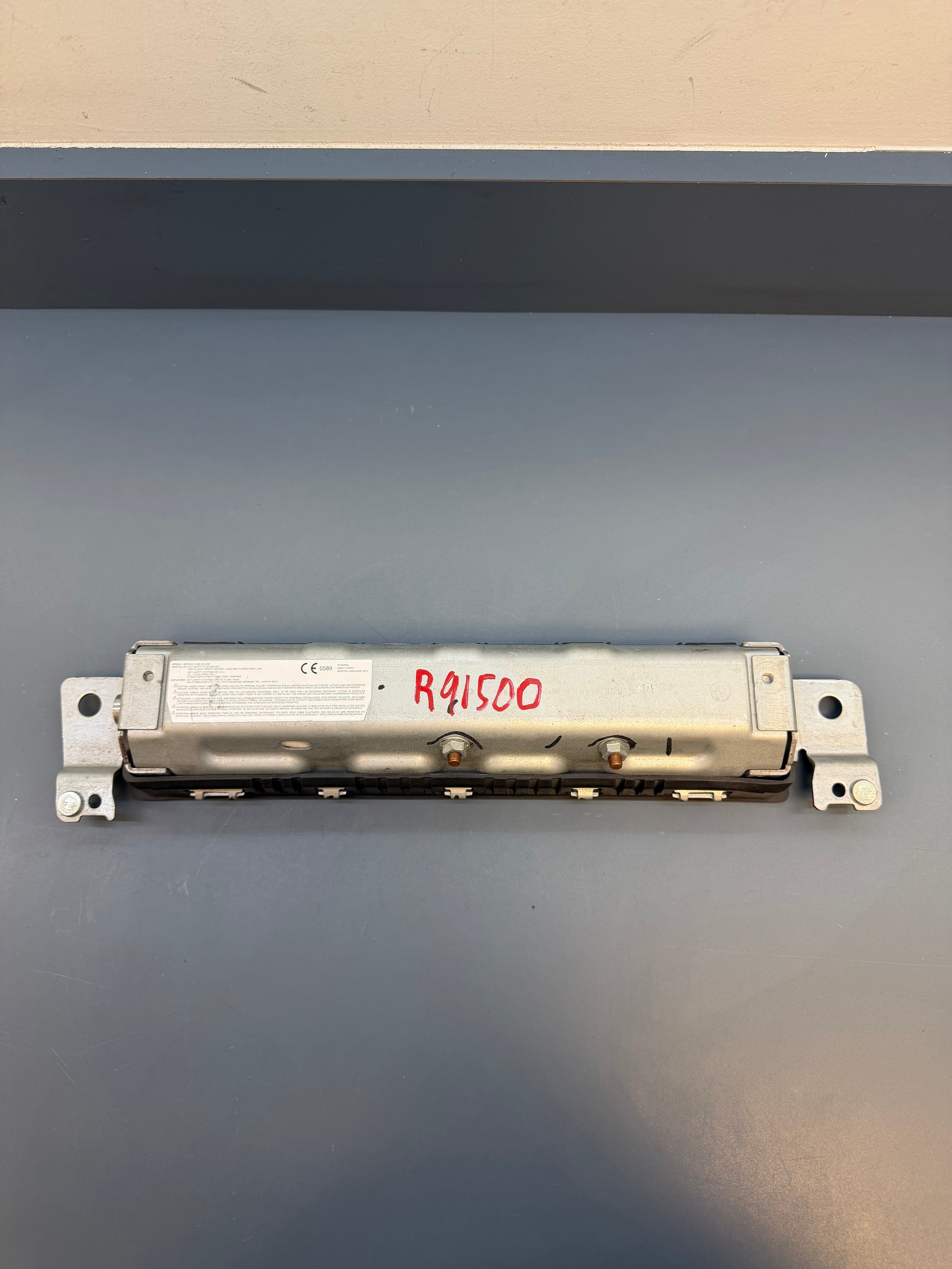 BMW F30 Right side Knees Airbag KV922865313