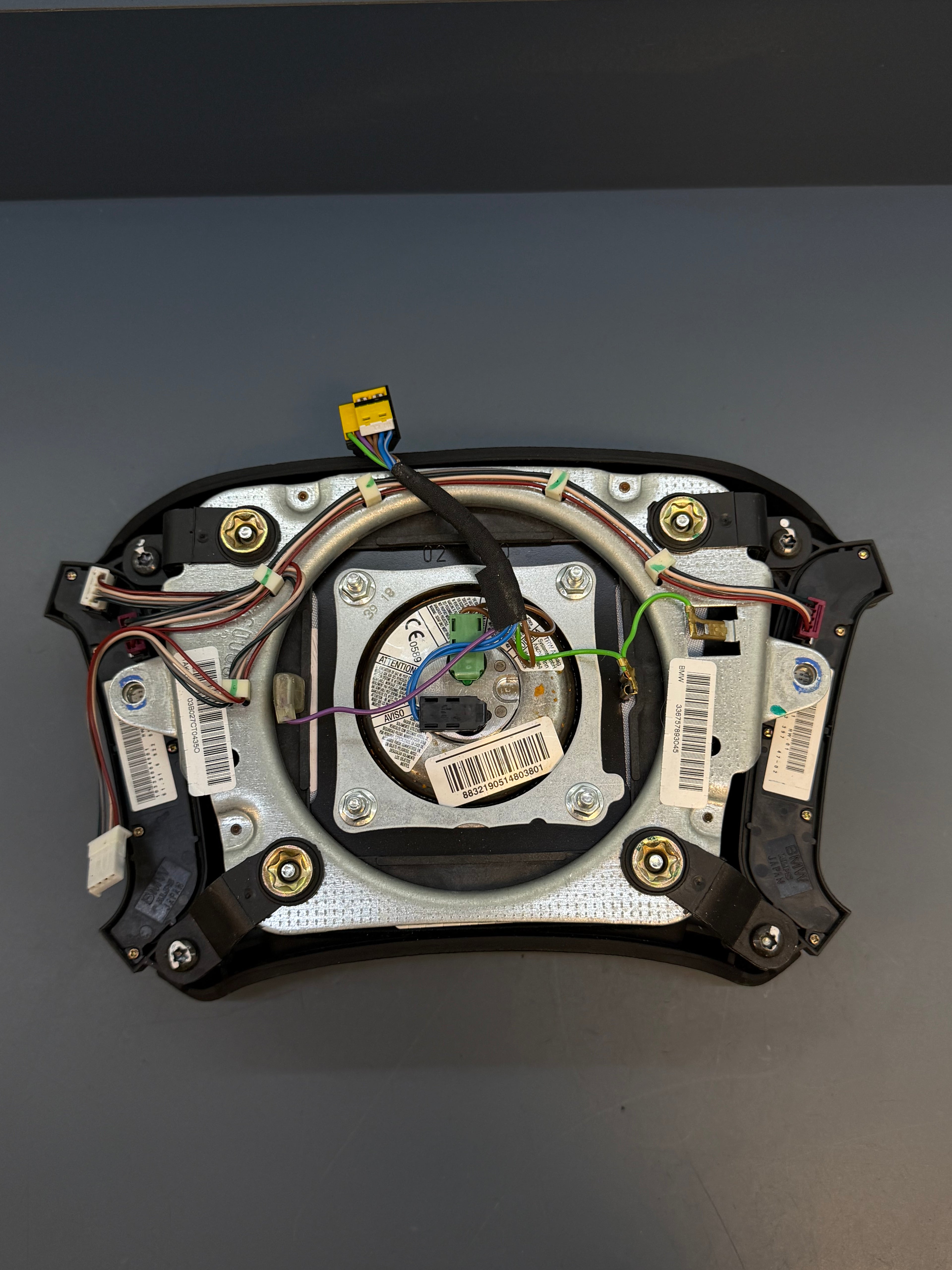 BMW E46 2003 Square Steering Wheel Airbag 336757893045