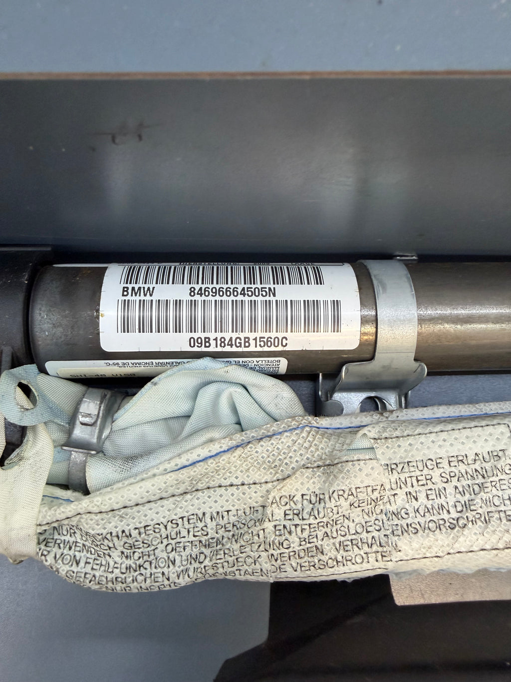 BMW E90 Left side Curtain Airbag 84696664505N