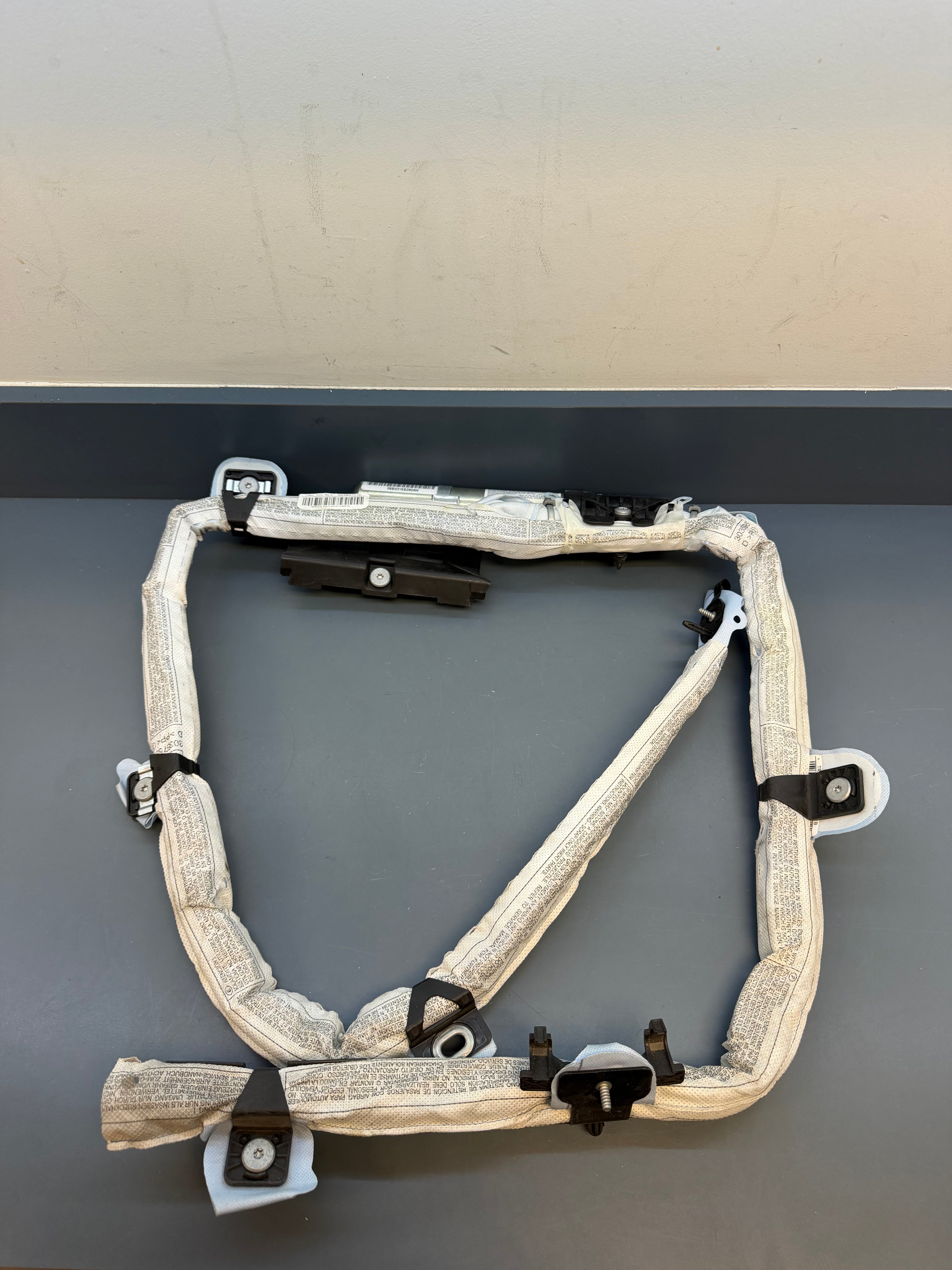 BMW E90 Right side Curtain Airbag 85696664603L