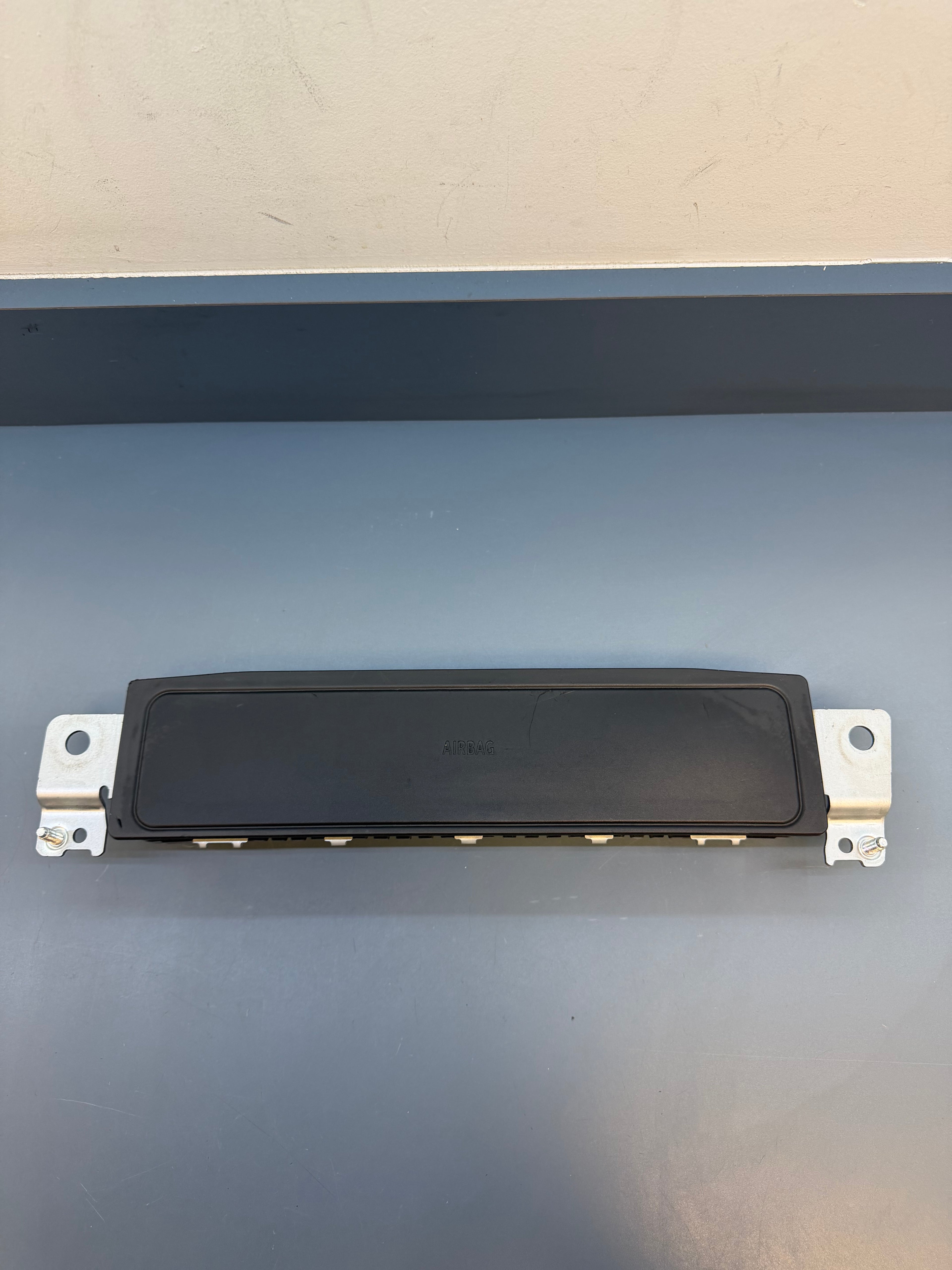 BMW F30 Right side Knees Airbag KV922865311