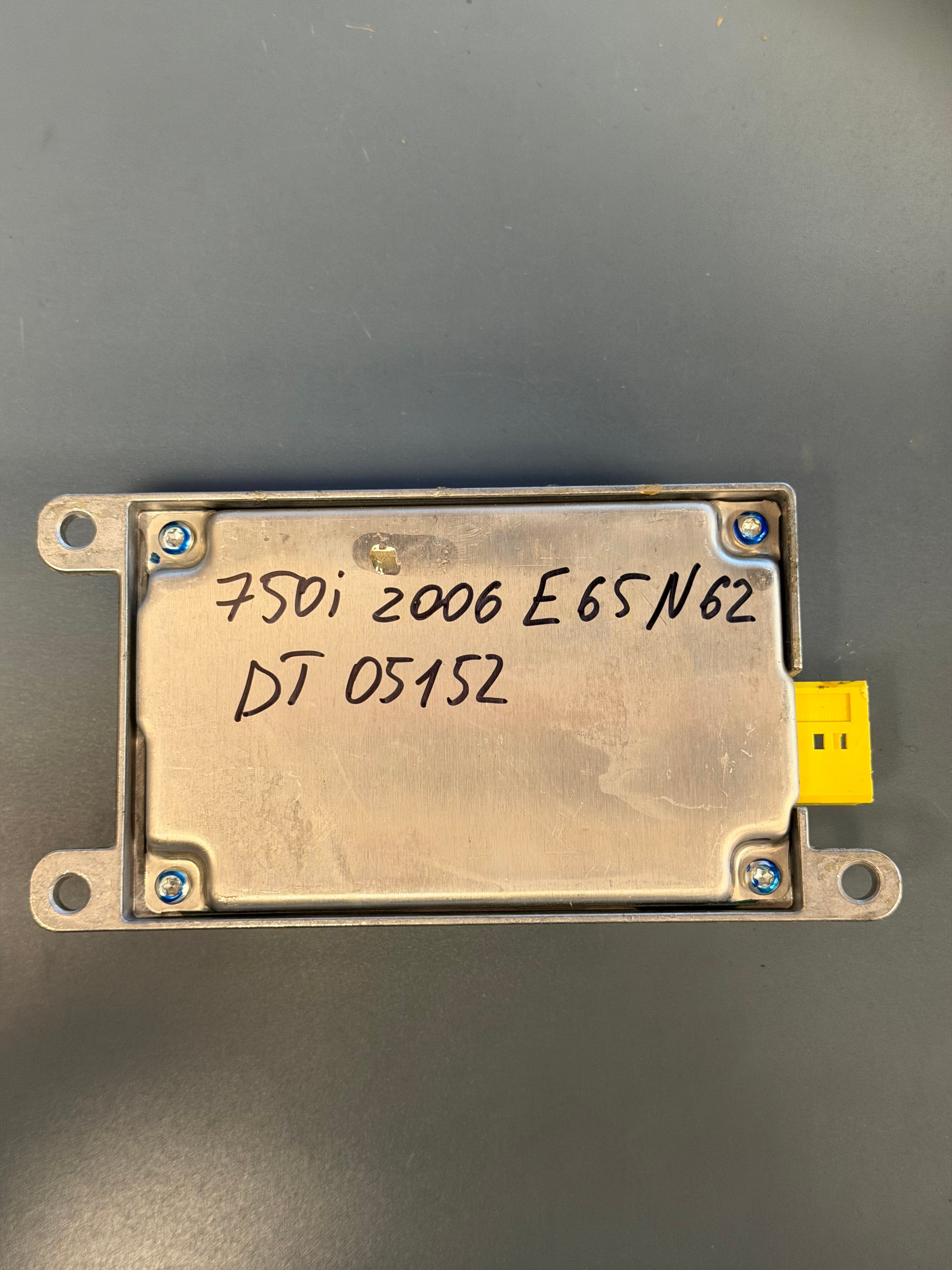 BMW E65 N62 750i 2006 Module Control 65776970897