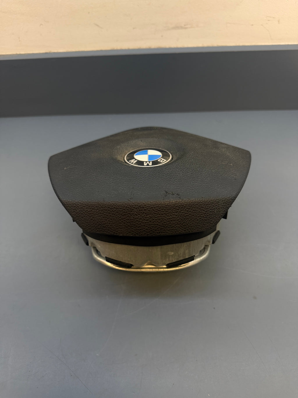 BMW E90 Steering Wheel Airbag 33677983201V