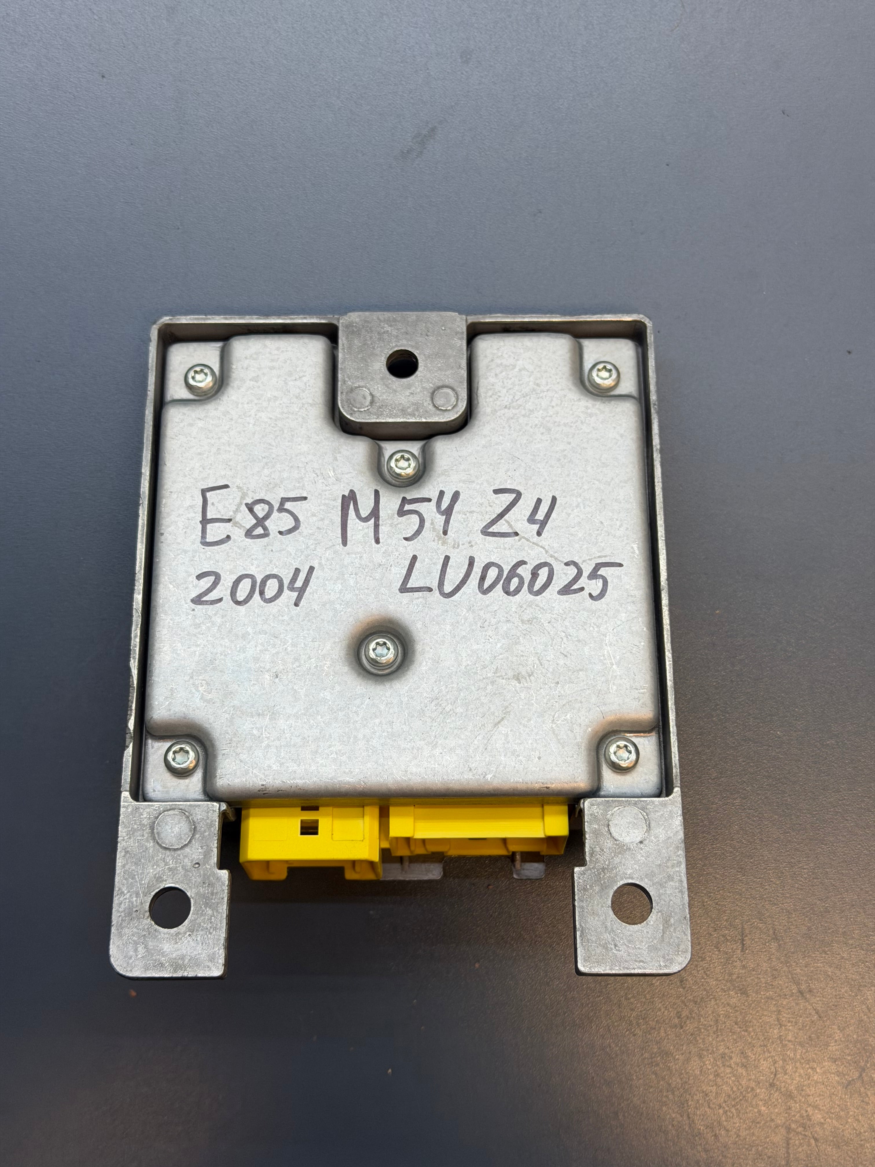 BMW E85 Z4 M54 2004 Module Control airbag 65776933983