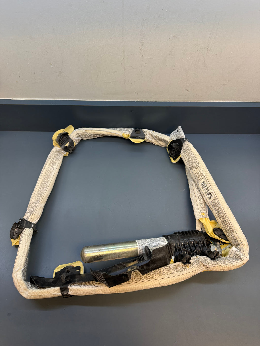 BMW E92 Left side Curtain Airbag 847118311103