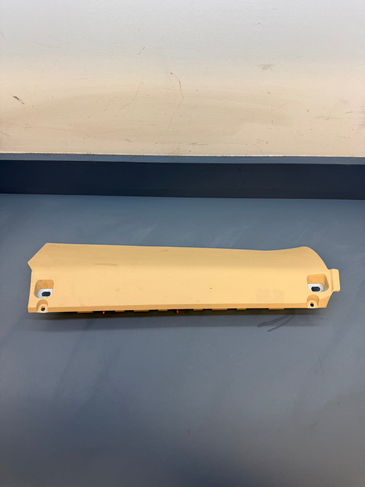BMW F10 2011 Right passenger side Knee Airbag KU918112903