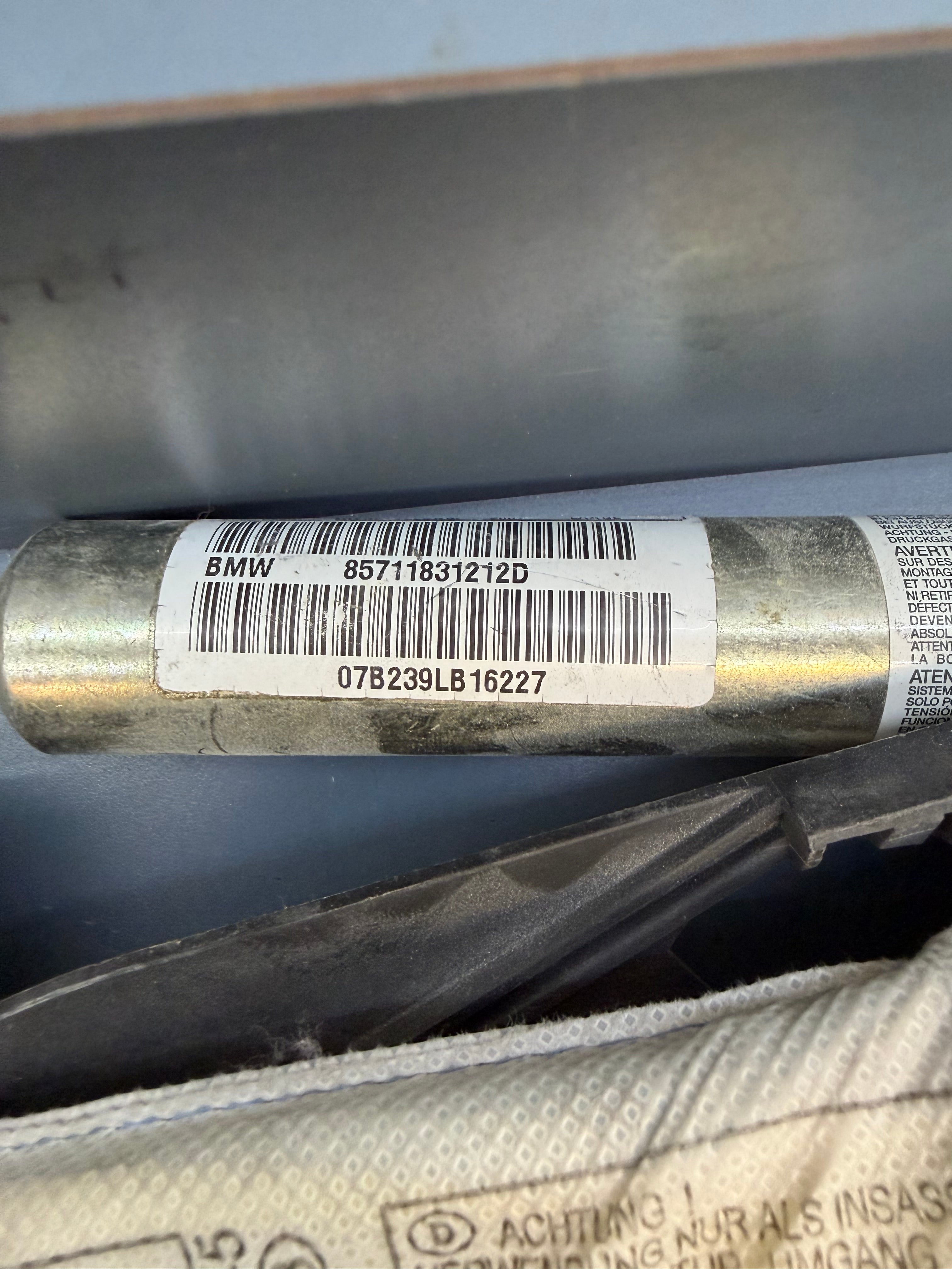 BMW F30 Right side Curtain 7311202-04