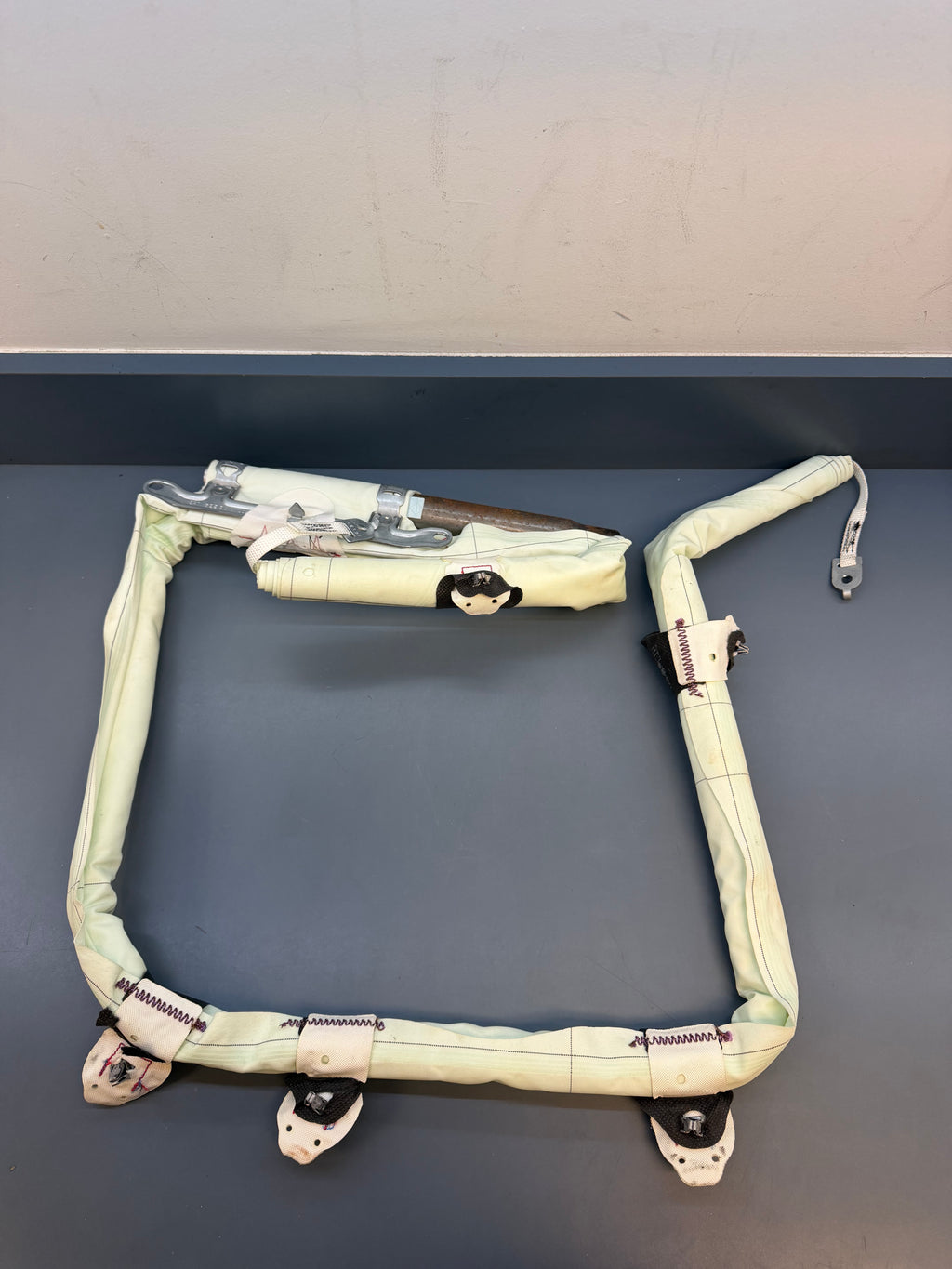 BMW F30 Left side Curtain Airbag 7311201-04