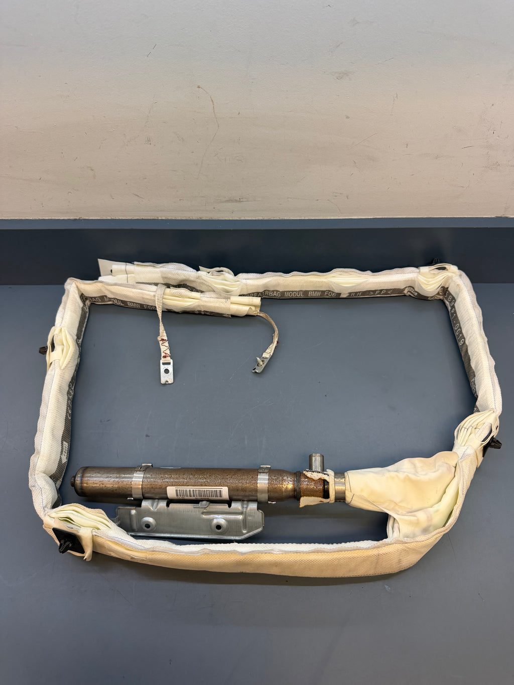BMW E60 Right passenger side Curtain Airbag 85727343607