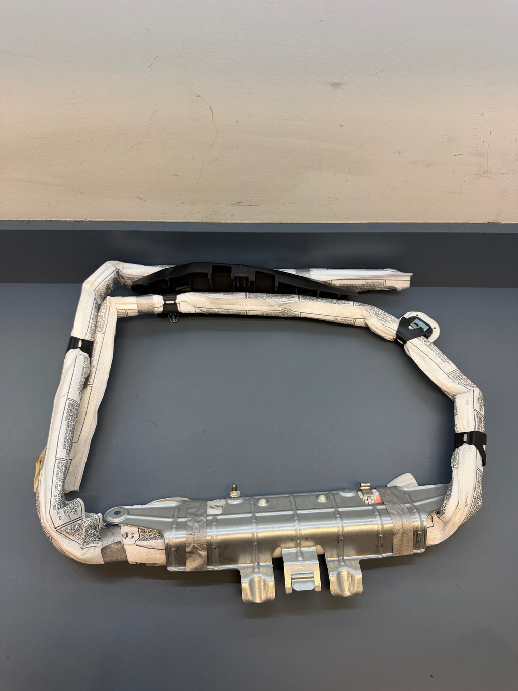 BMW F25 X3 Right pass side Curtain Airbag 35918222613B