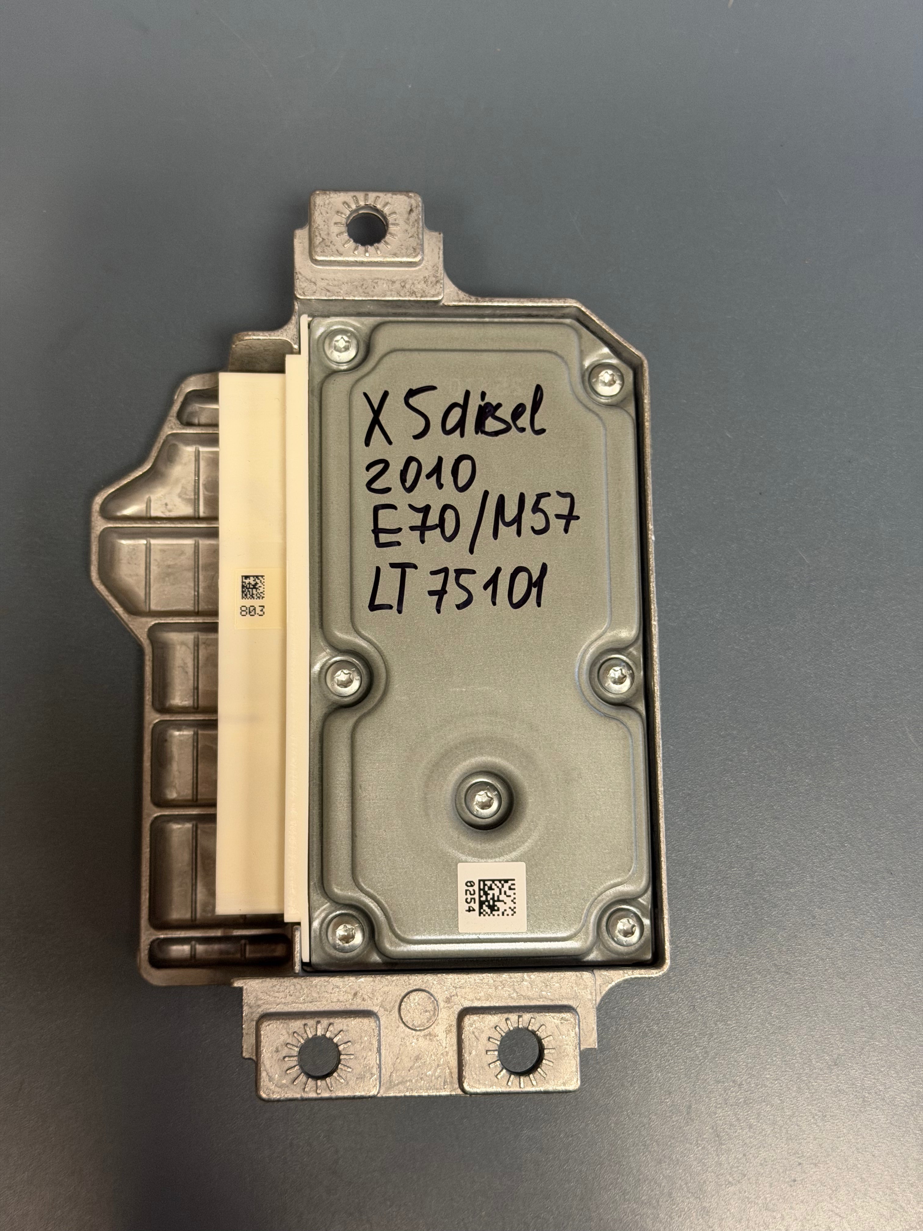 BMW E70 M57 X5 2010 Module Control 65779204849-01