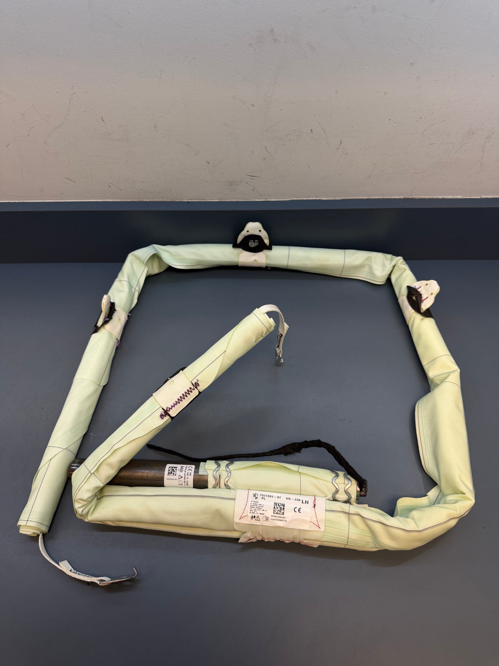 BMW F30 2015 Left driver side curtain Airbag 7311201