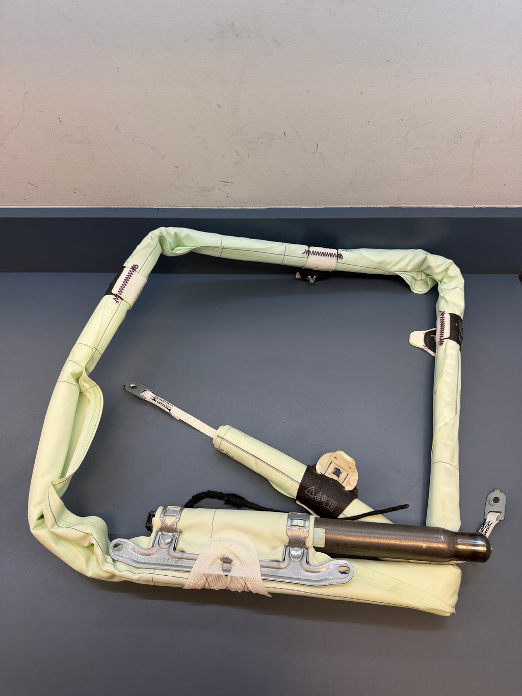 BMW F30 2015 Left driver side curtain Airbag 7311201