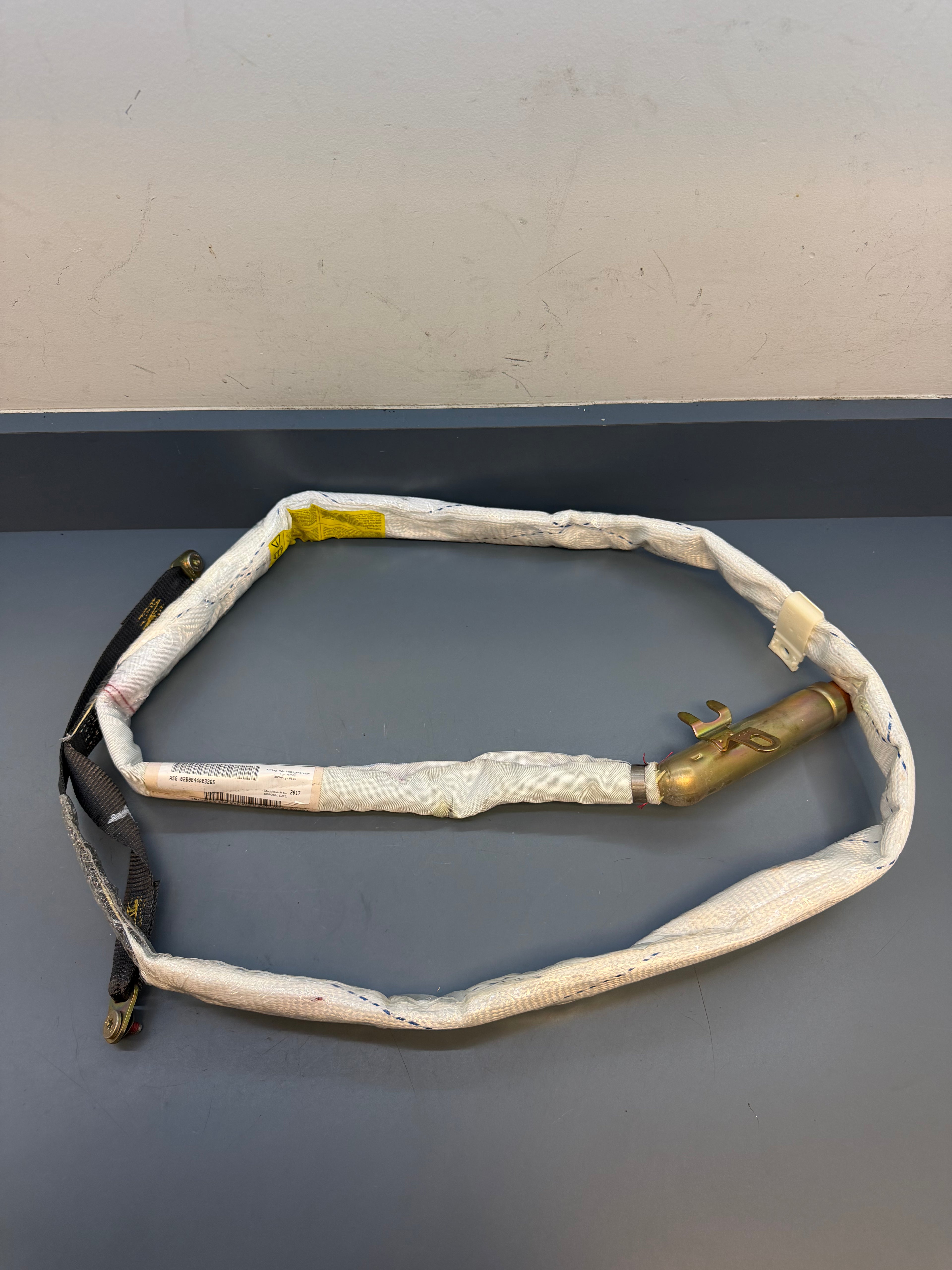 BMW E46 Left side curtain Airbag 84826816507H