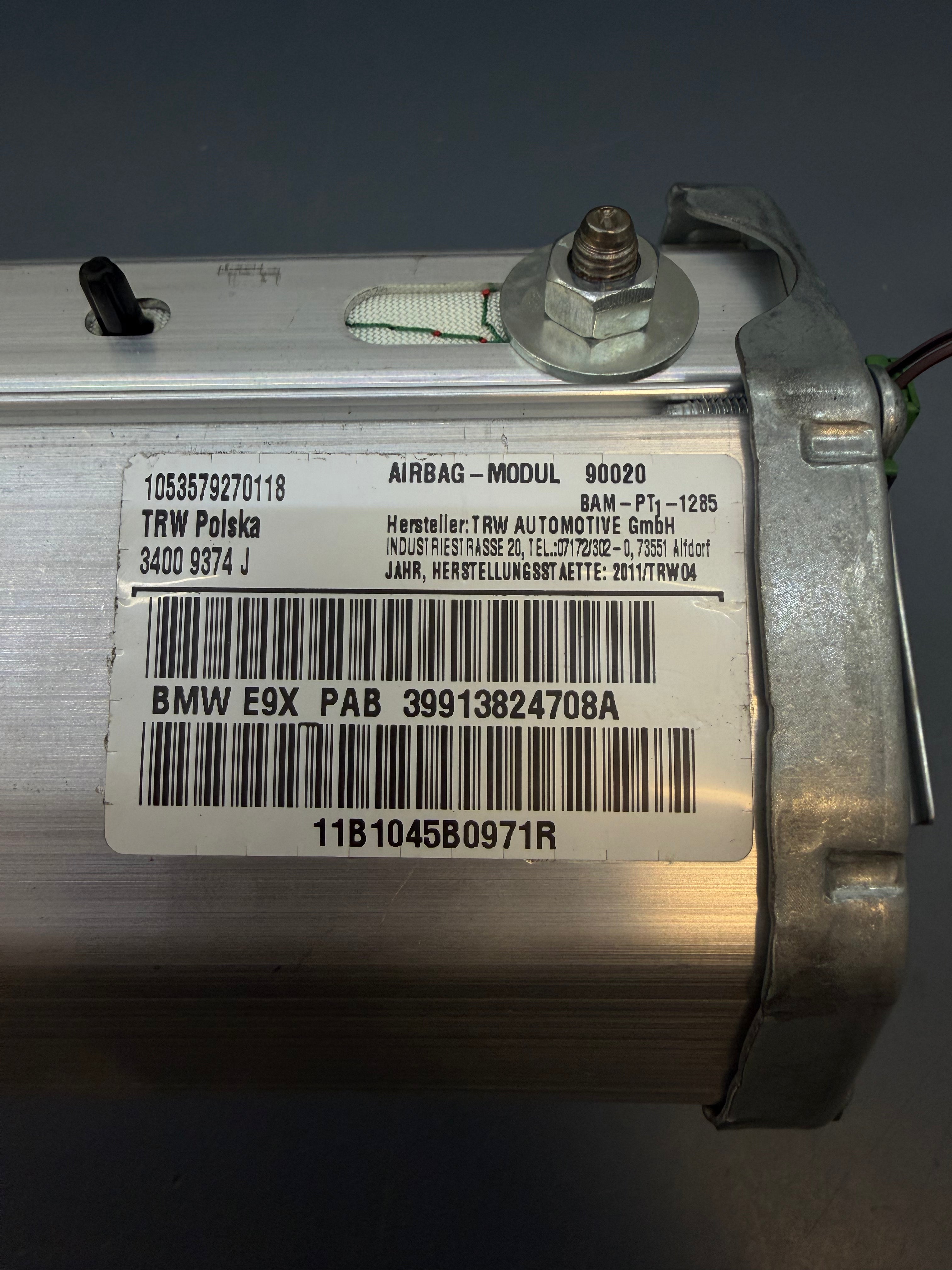 BMW E92 Right passenger side Dashboard Airbag 39913824708A