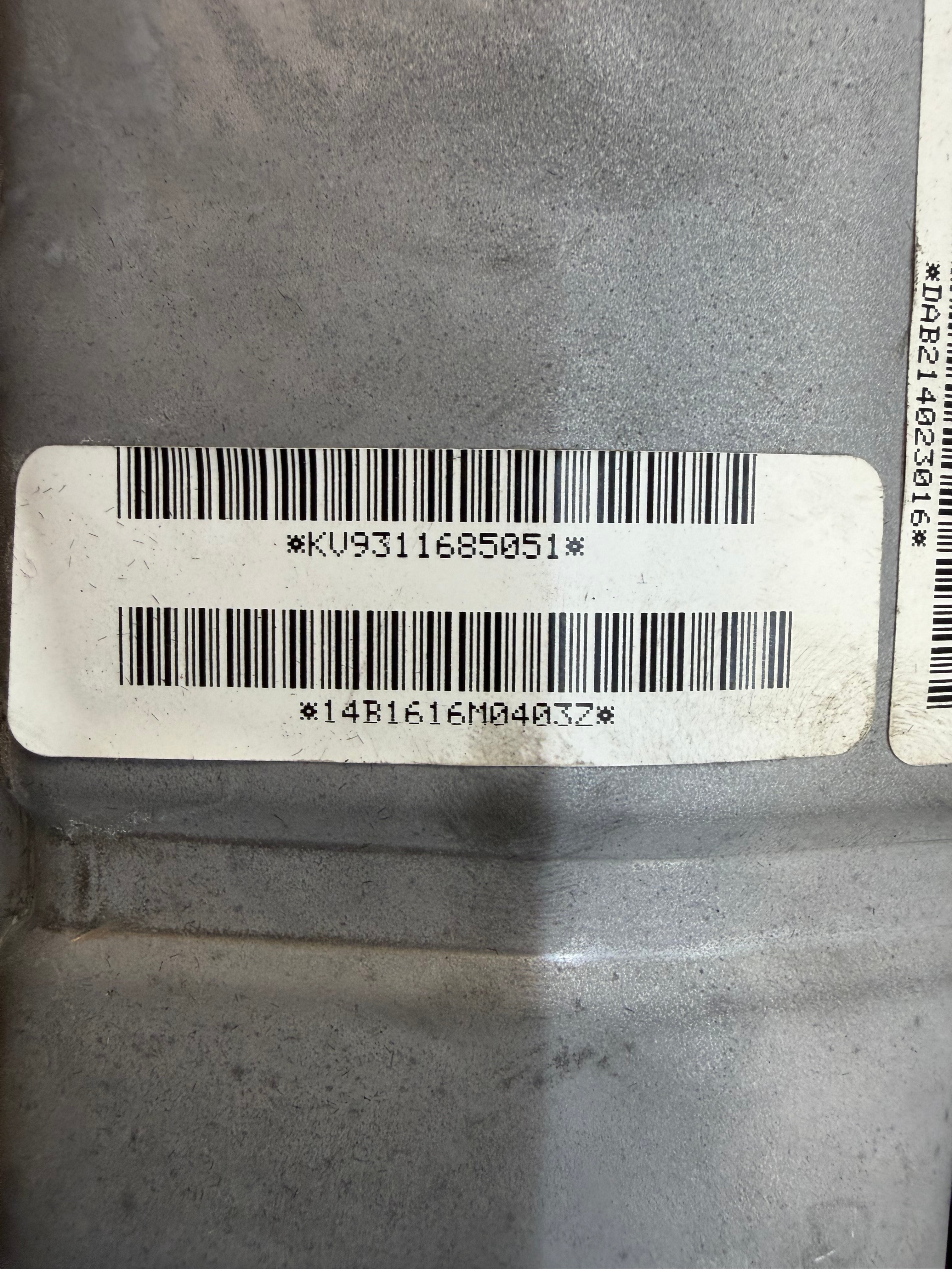 BMW F15 X5 Right passenger side knee Airbag KV9311685051