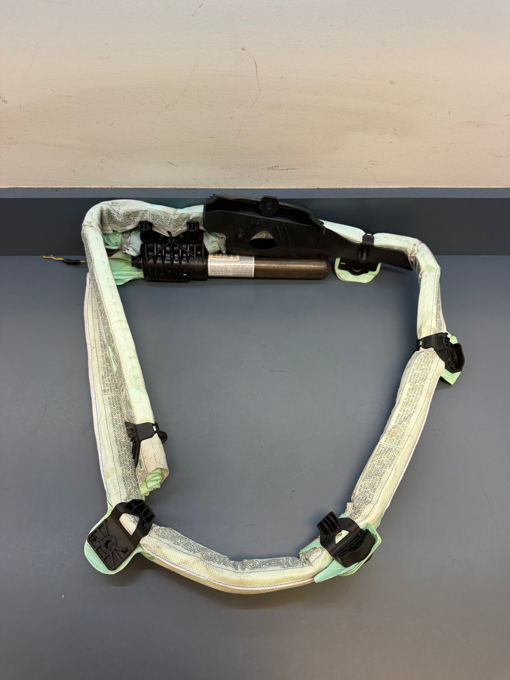 BMW E92 Left driver side Curtain Airbag 84711831116L