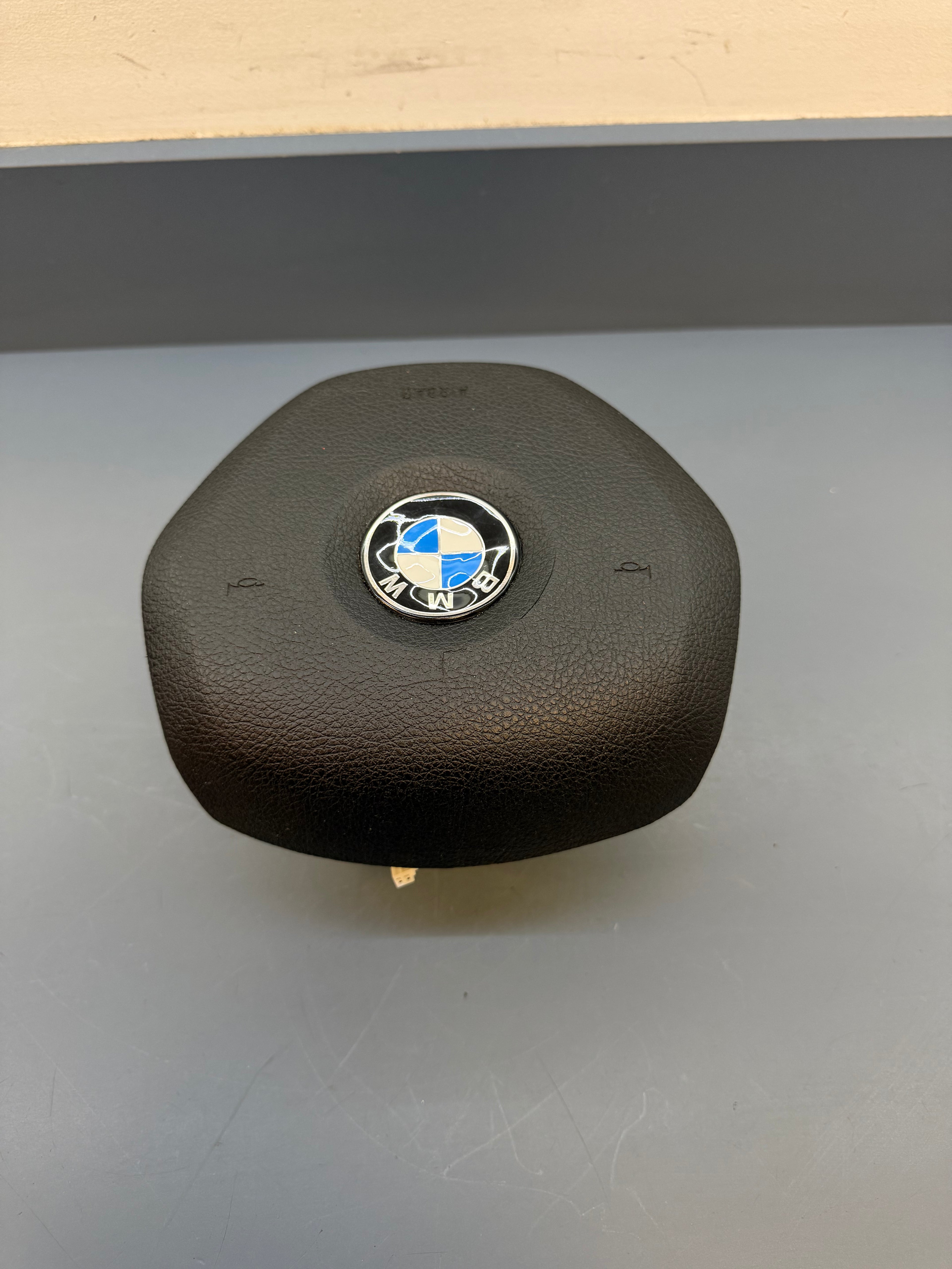 BMW F30 2013 Steering Wheel Airbag 6864497-01