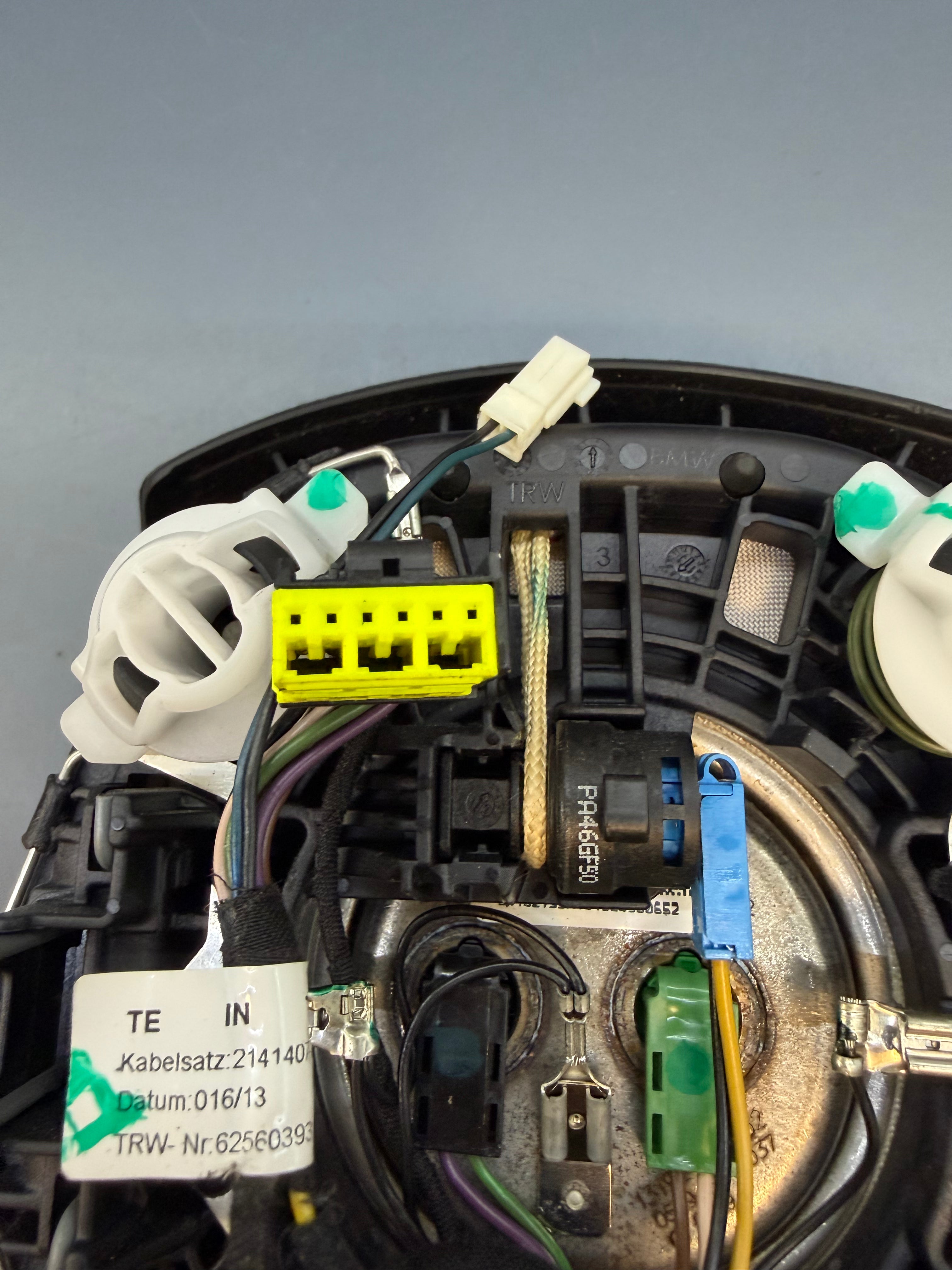 BMW F30 2013 Steering Wheel Airbag 6864497-01
