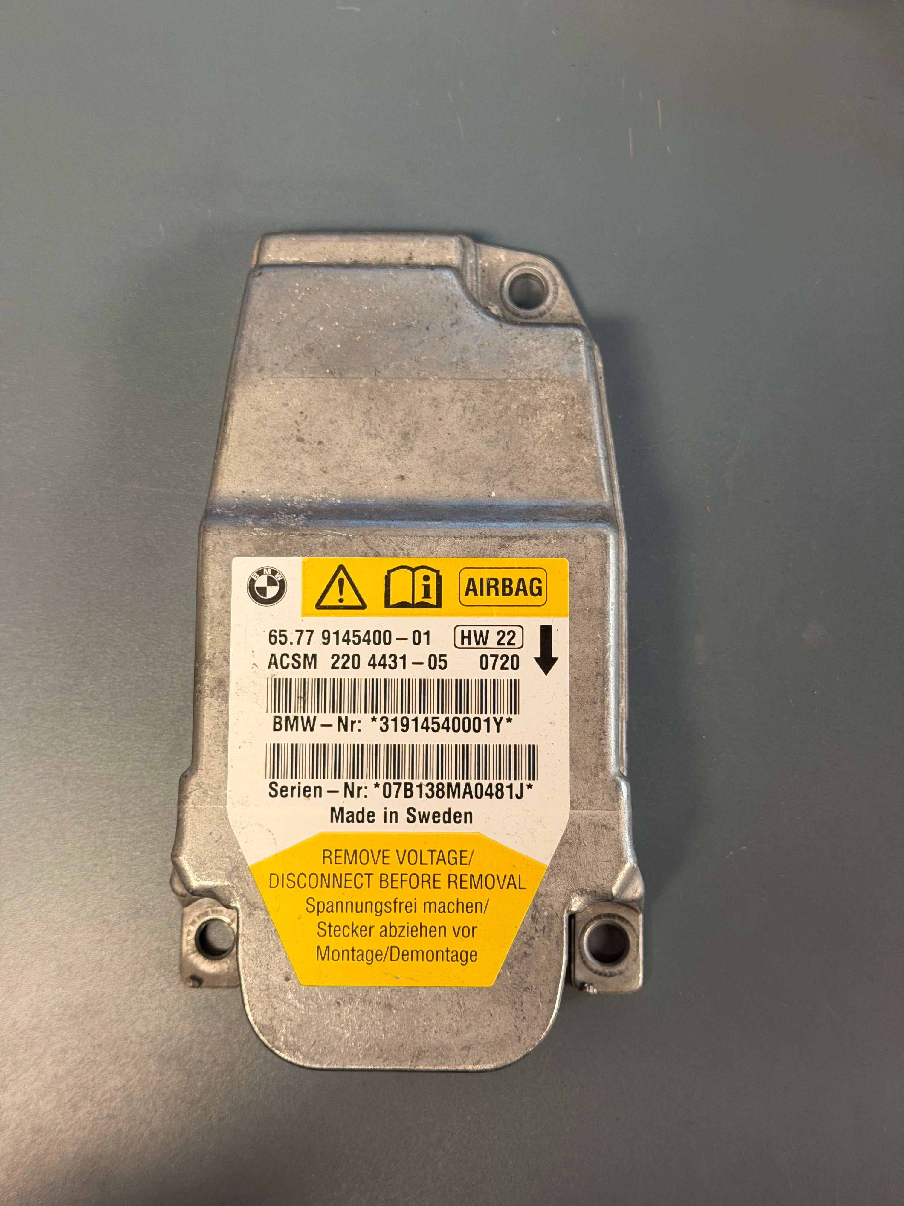 Airbag Control Module E60 9145400-01