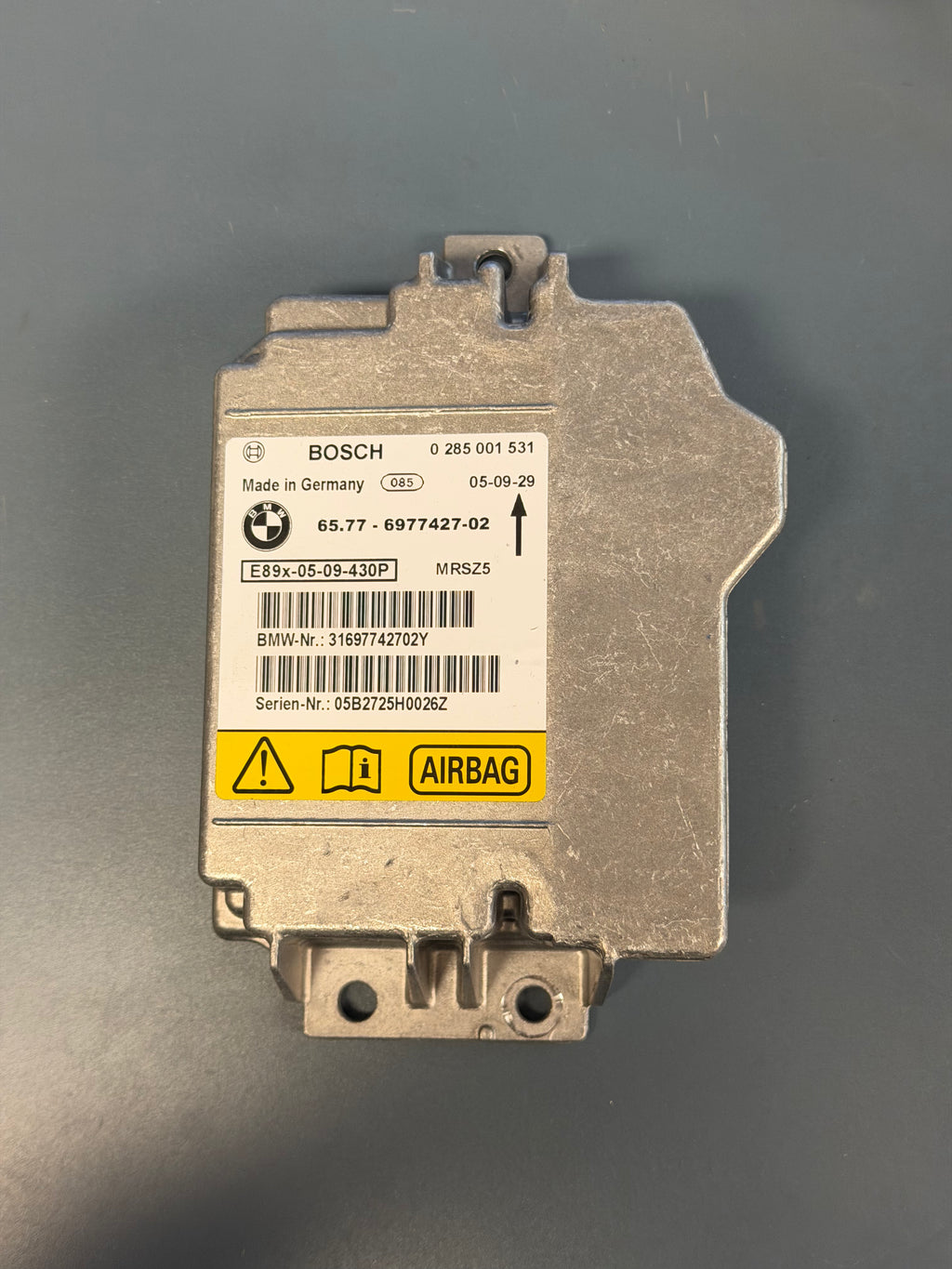Airbag Control Module E90 6977427-02