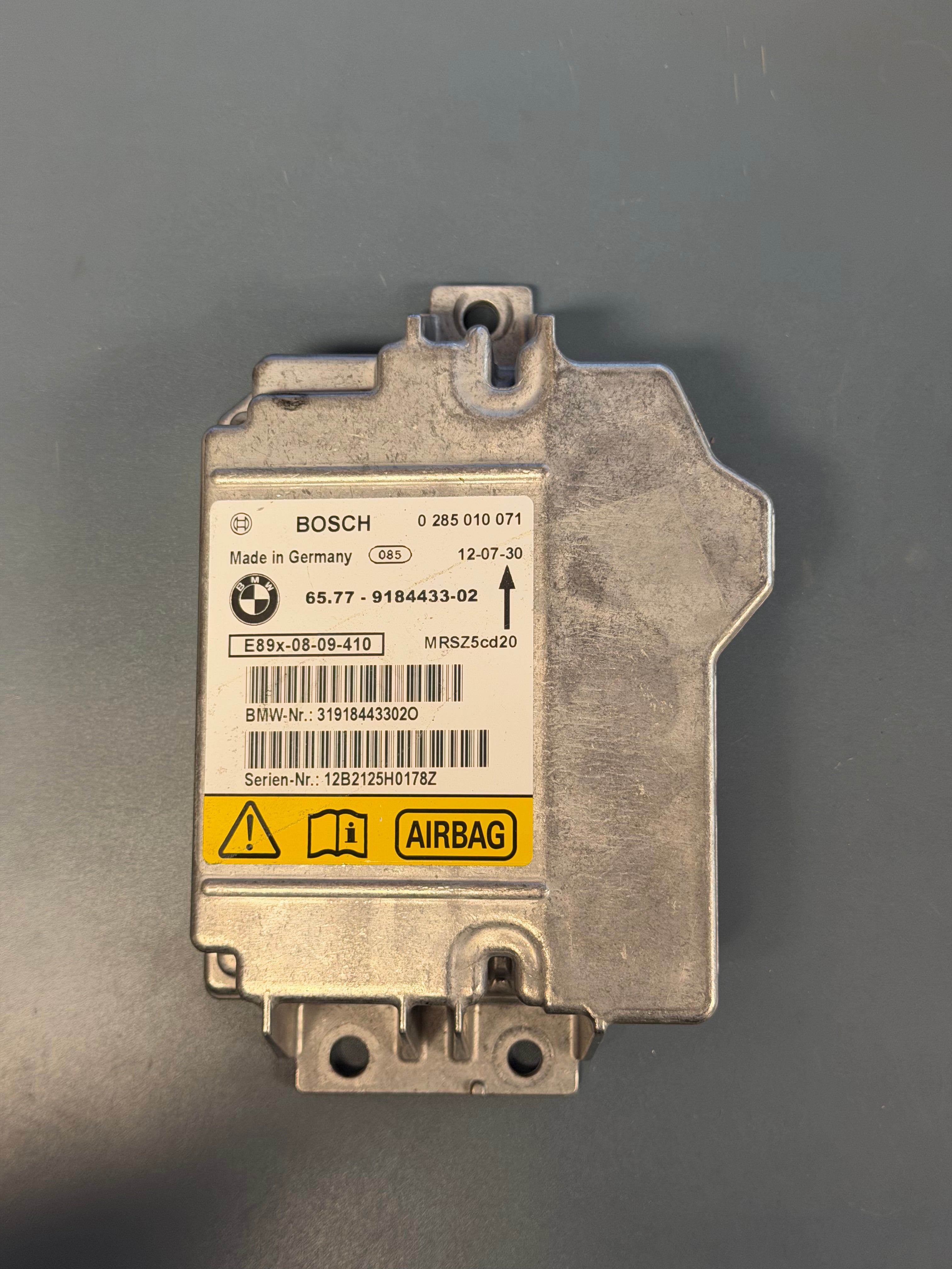 Airbag Control Module E92 9184433-02
